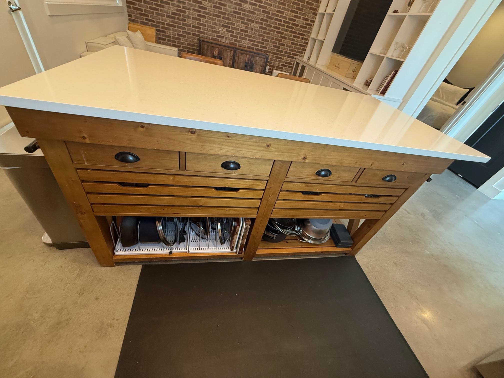 905 W Johanna St # B, Austin, TX 78704