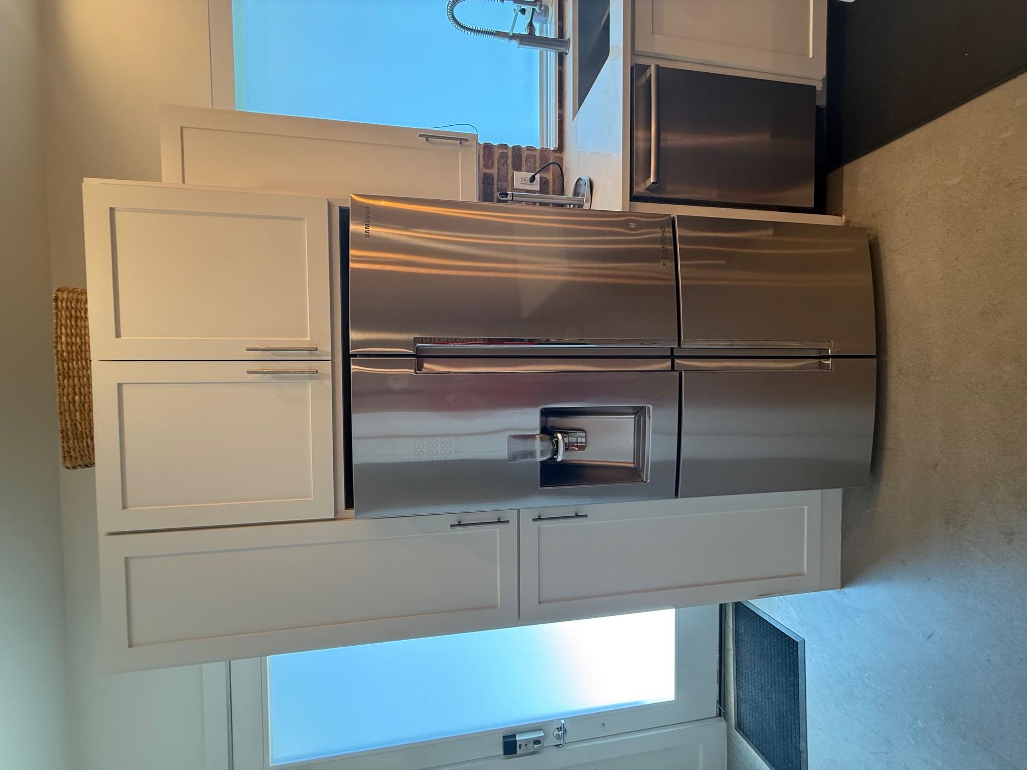 905 W Johanna St # B, Austin, TX 78704