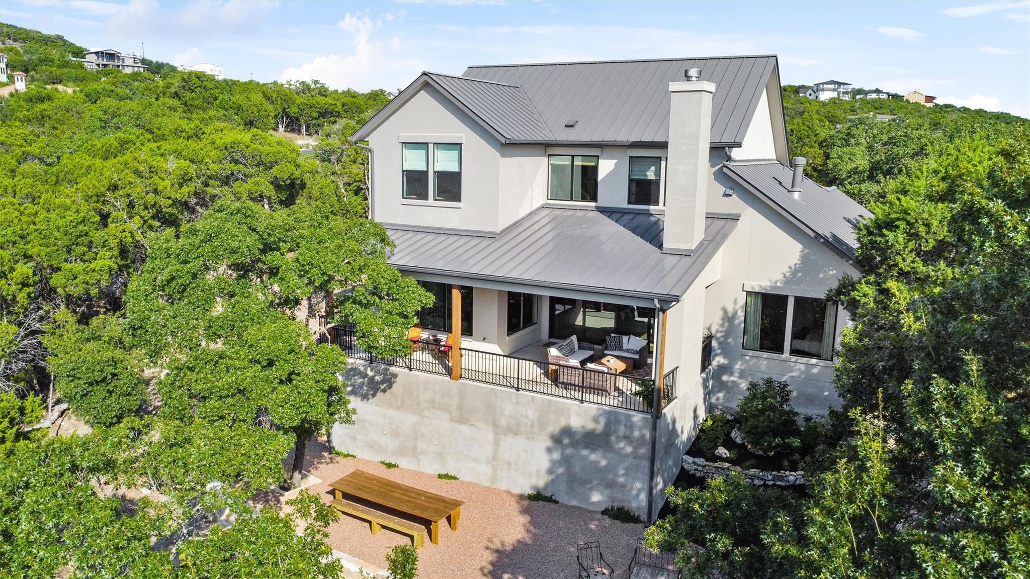 7308 ADMIRALS PARK Dr, Jonestown, TX 78645