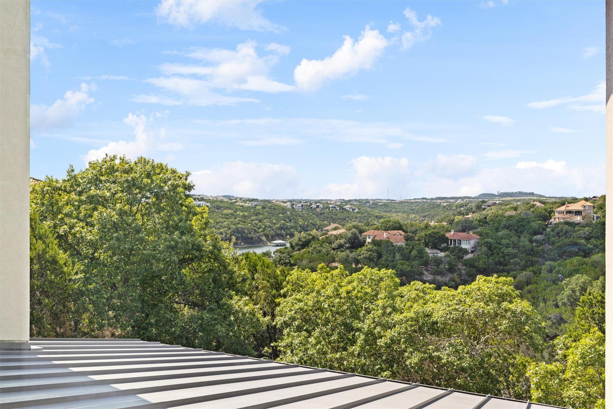 7308 ADMIRALS PARK Dr, Jonestown, TX 78645