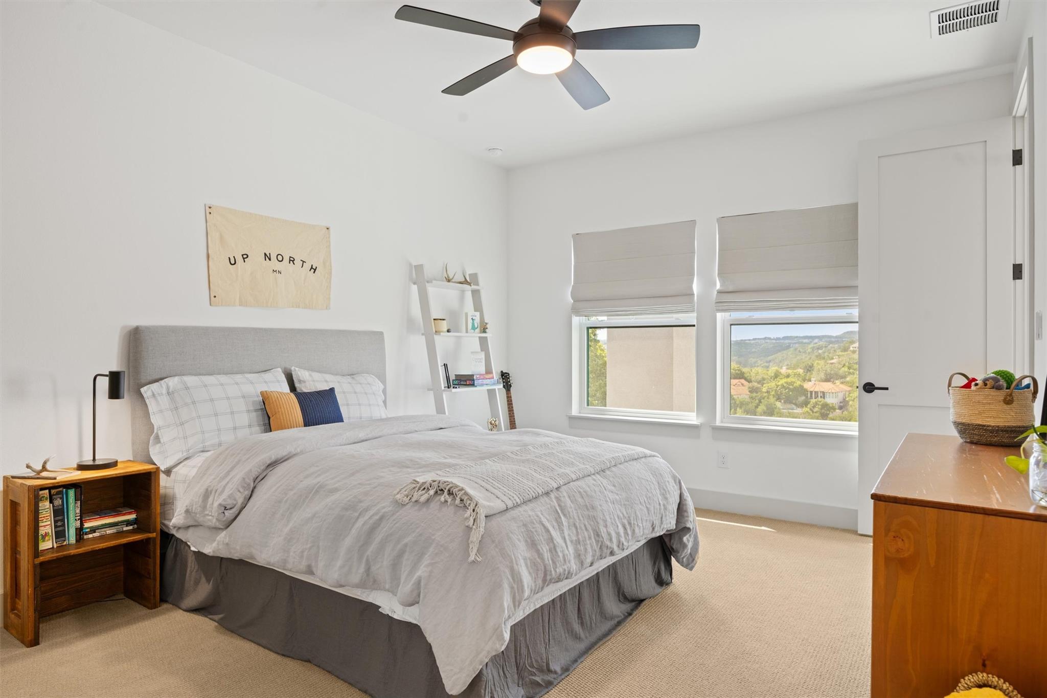 7308 ADMIRALS PARK Dr, Jonestown, TX 78645