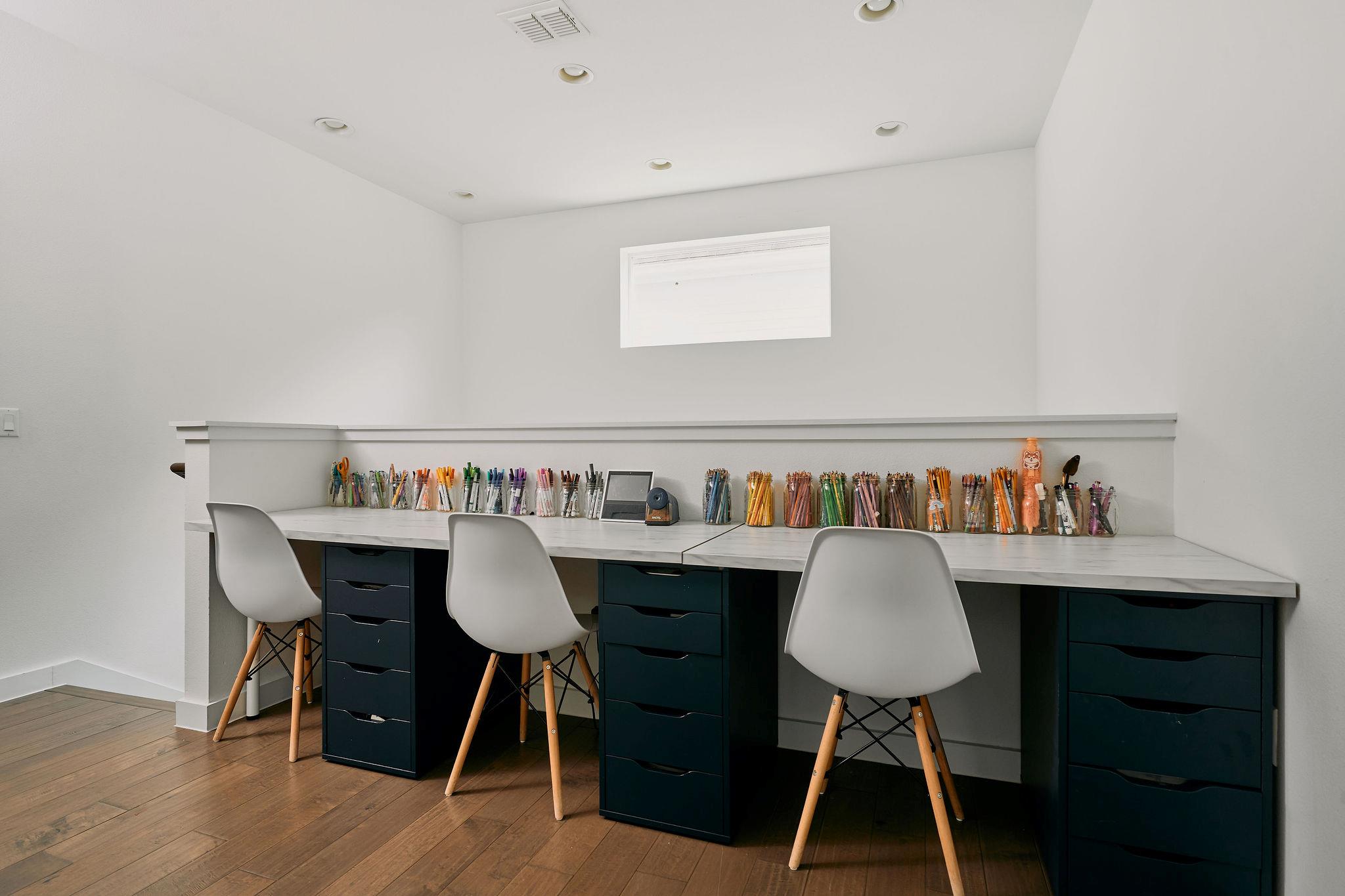 3001 Del Curto Rd # 14, Austin, TX 78704