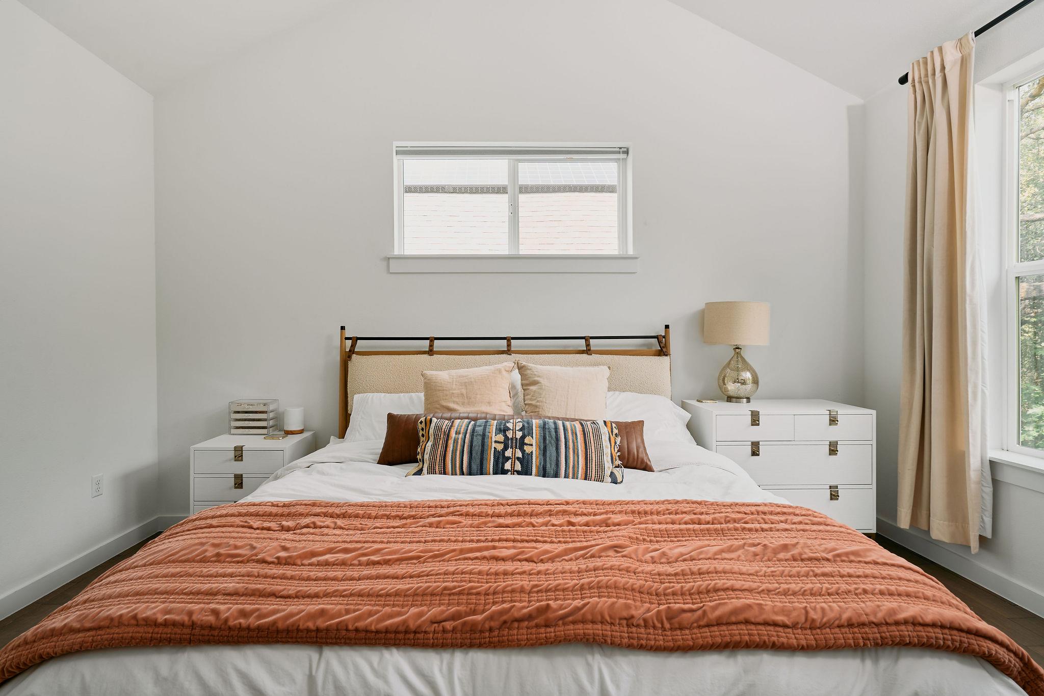 3001 Del Curto Rd # 14, Austin, TX 78704