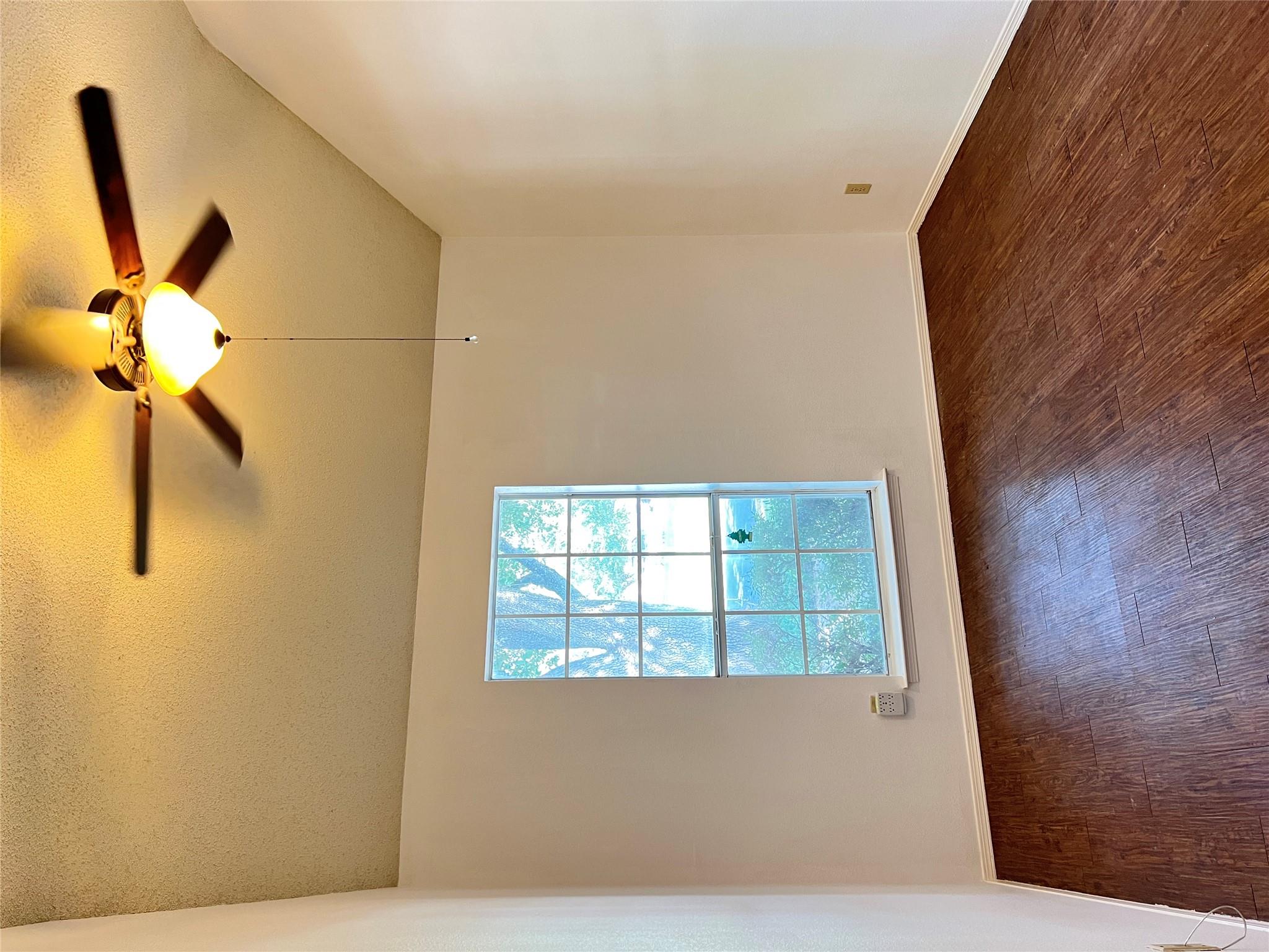 9005 Marthas Dr, Austin, TX 78717