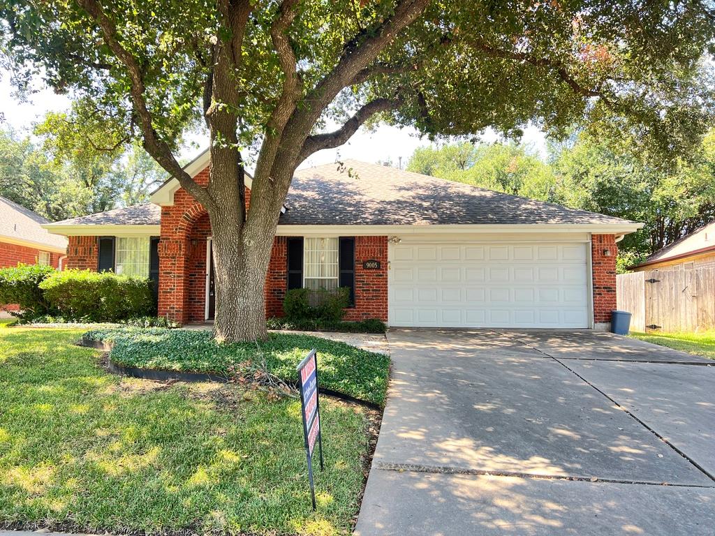 9005 Marthas Dr, Austin, TX 78717