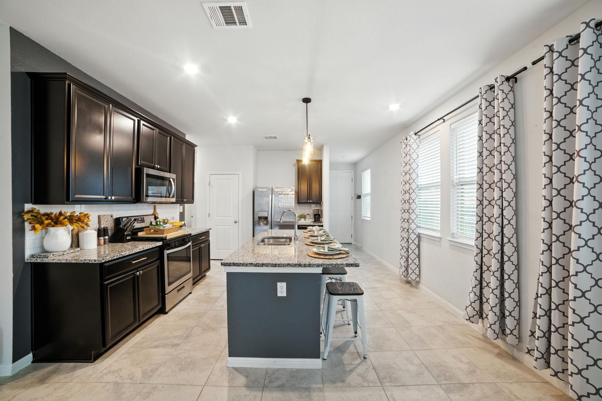 324 Mountain Valley St, Georgetown, TX 78628