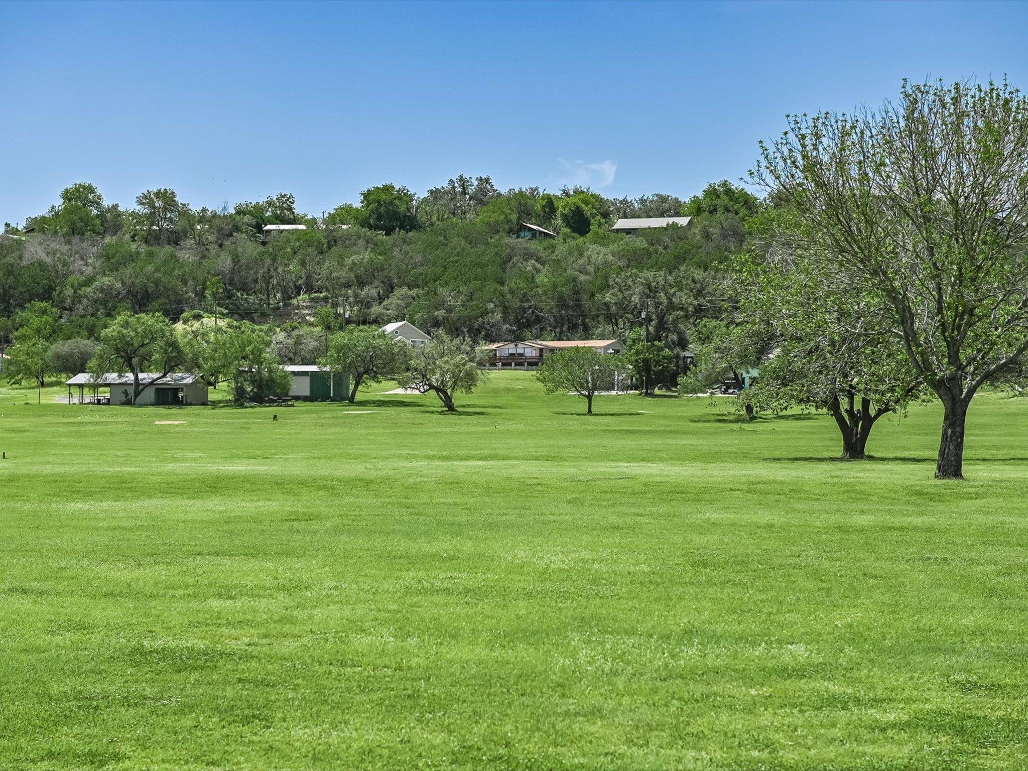 223 Golf Course Dr, Spicewood, TX 78669