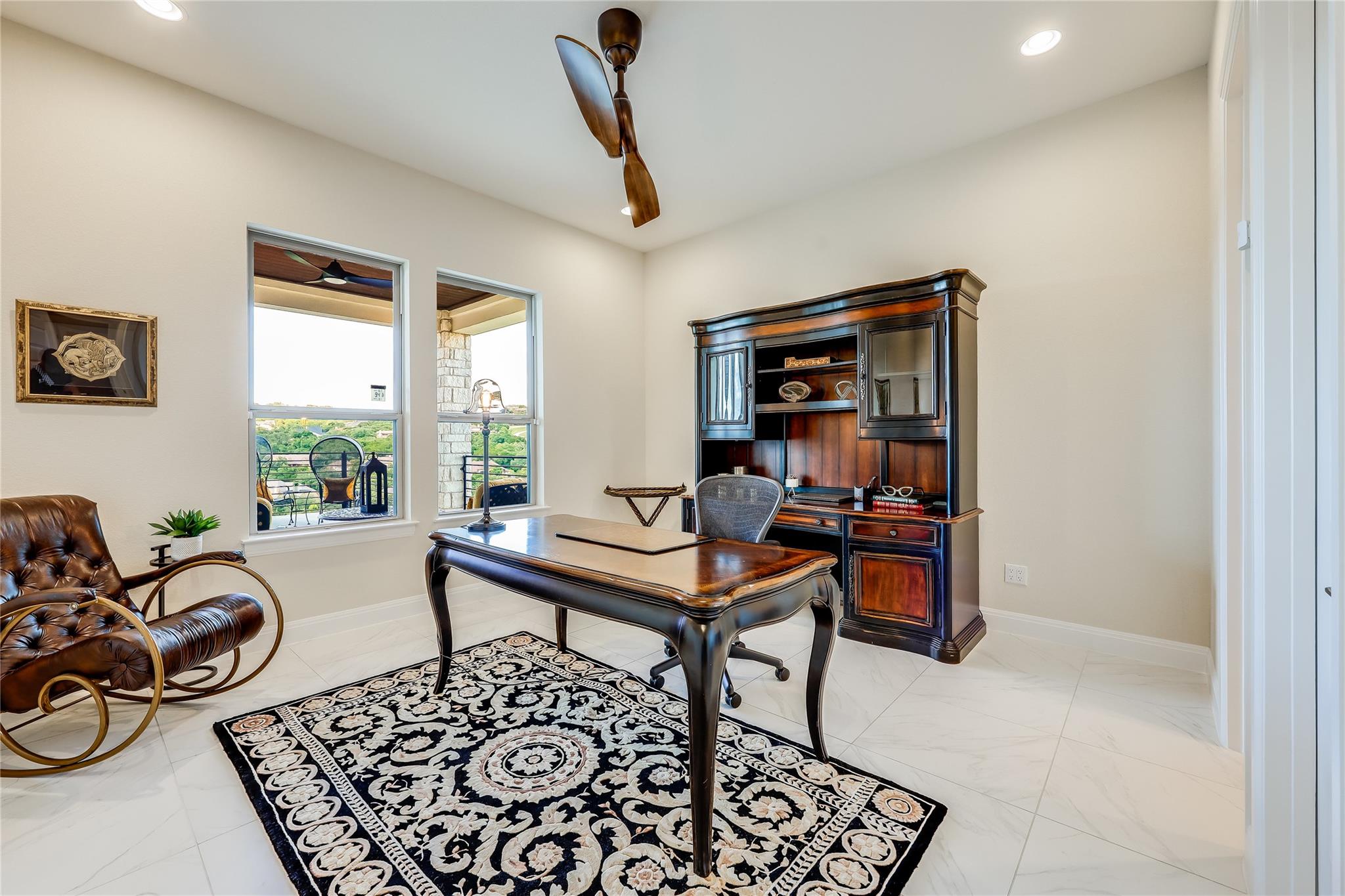 2212 Normandy Vw, Leander, TX 78641