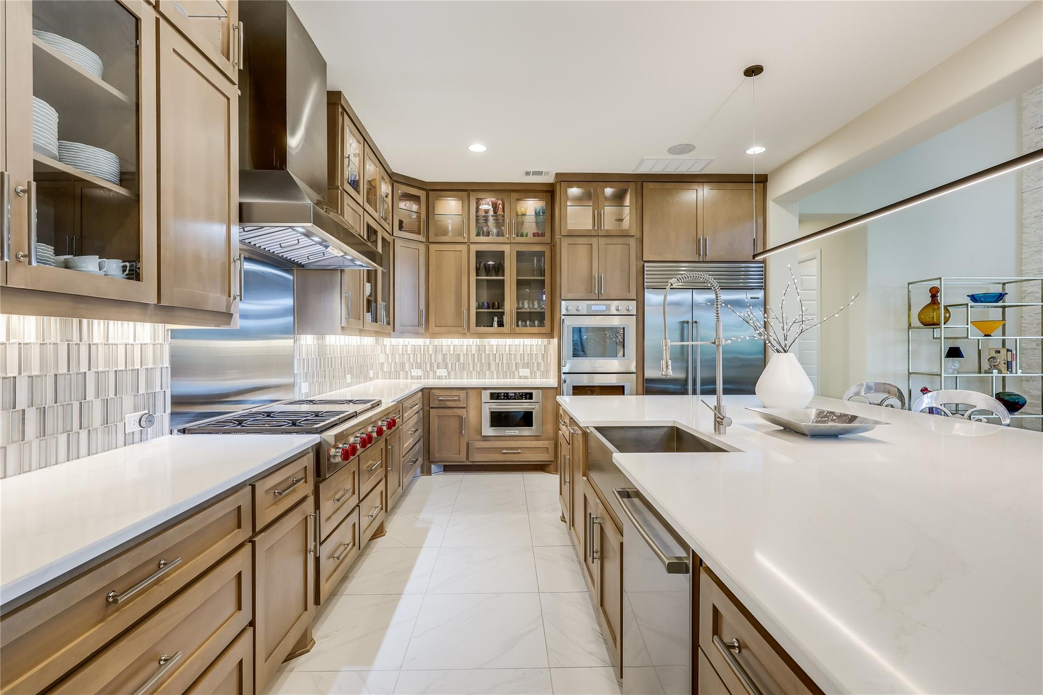 2212 Normandy Vw, Leander, TX 78641