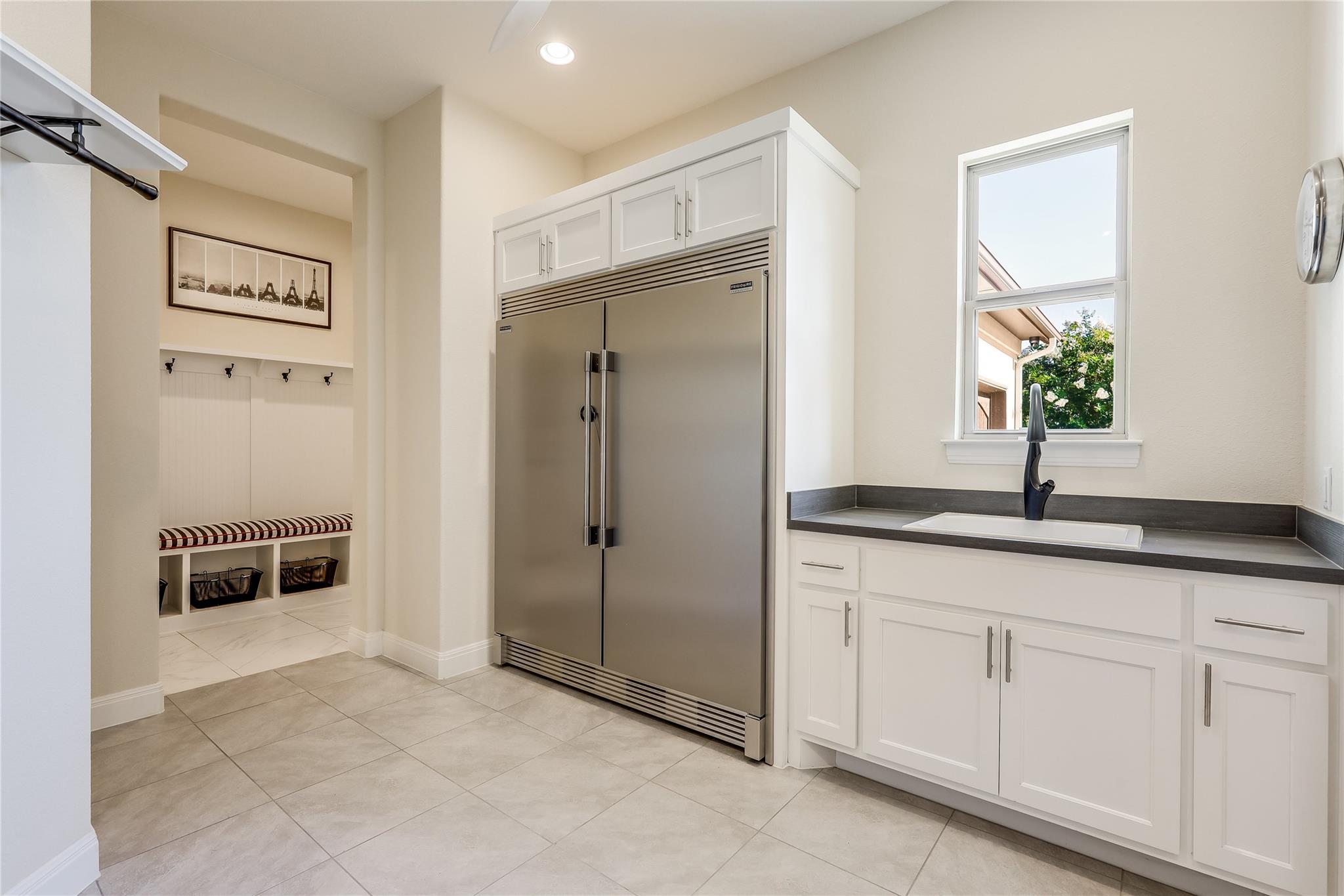 2212 Normandy Vw, Leander, TX 78641