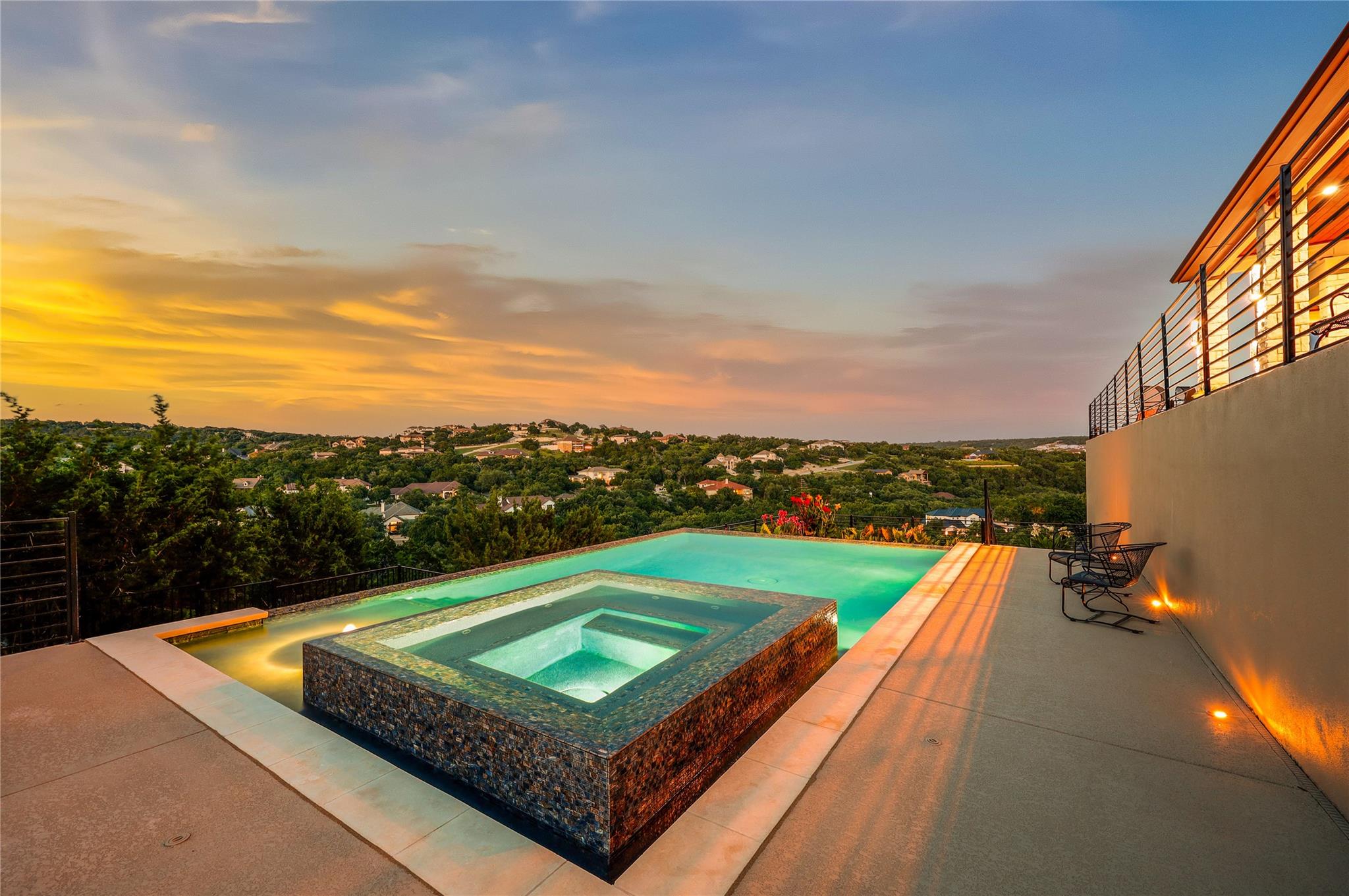 2212 Normandy Vw, Leander, TX 78641