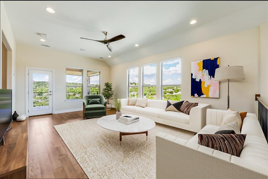 2212 Normandy Vw, Leander, TX 78641