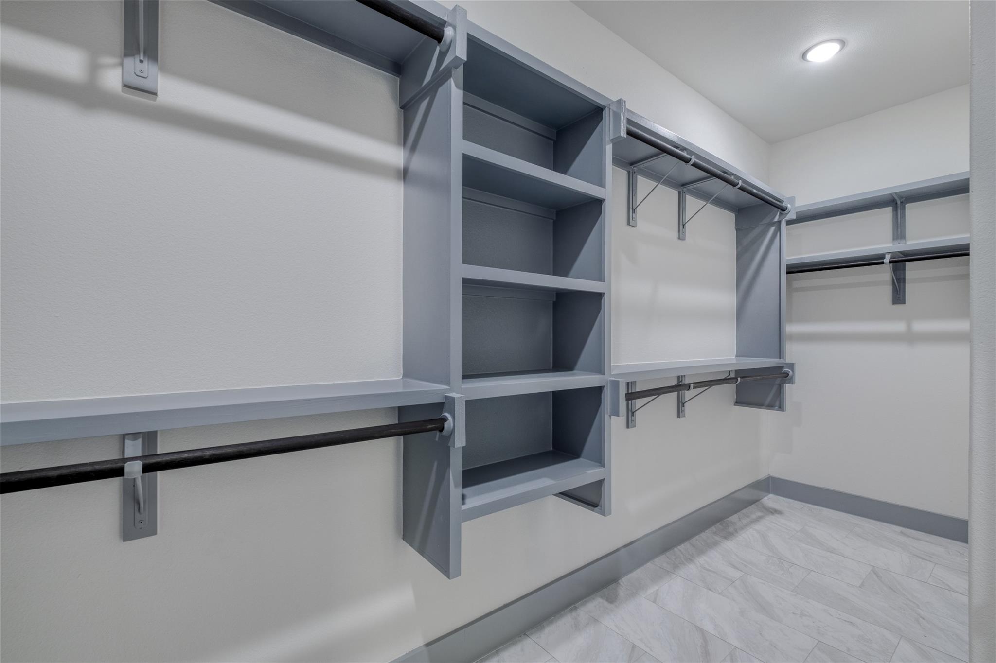 204 Washington St, Elgin, TX 78621