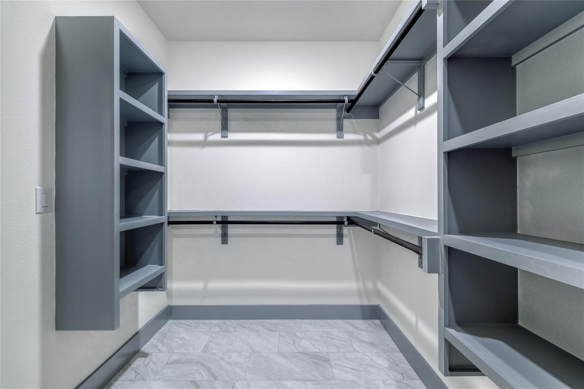 204 Washington St, Elgin, TX 78621