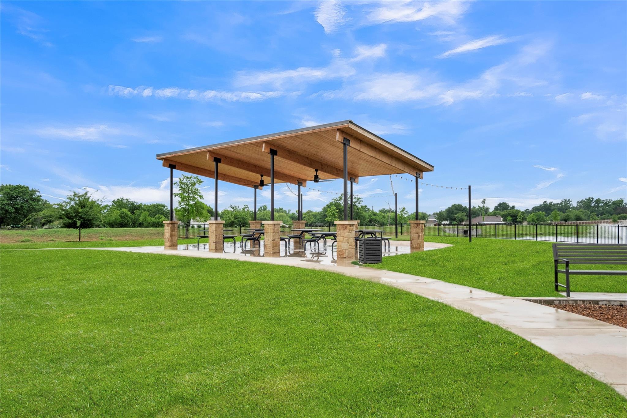 2428 Ekvall Dr, Round Rock, TX 78665