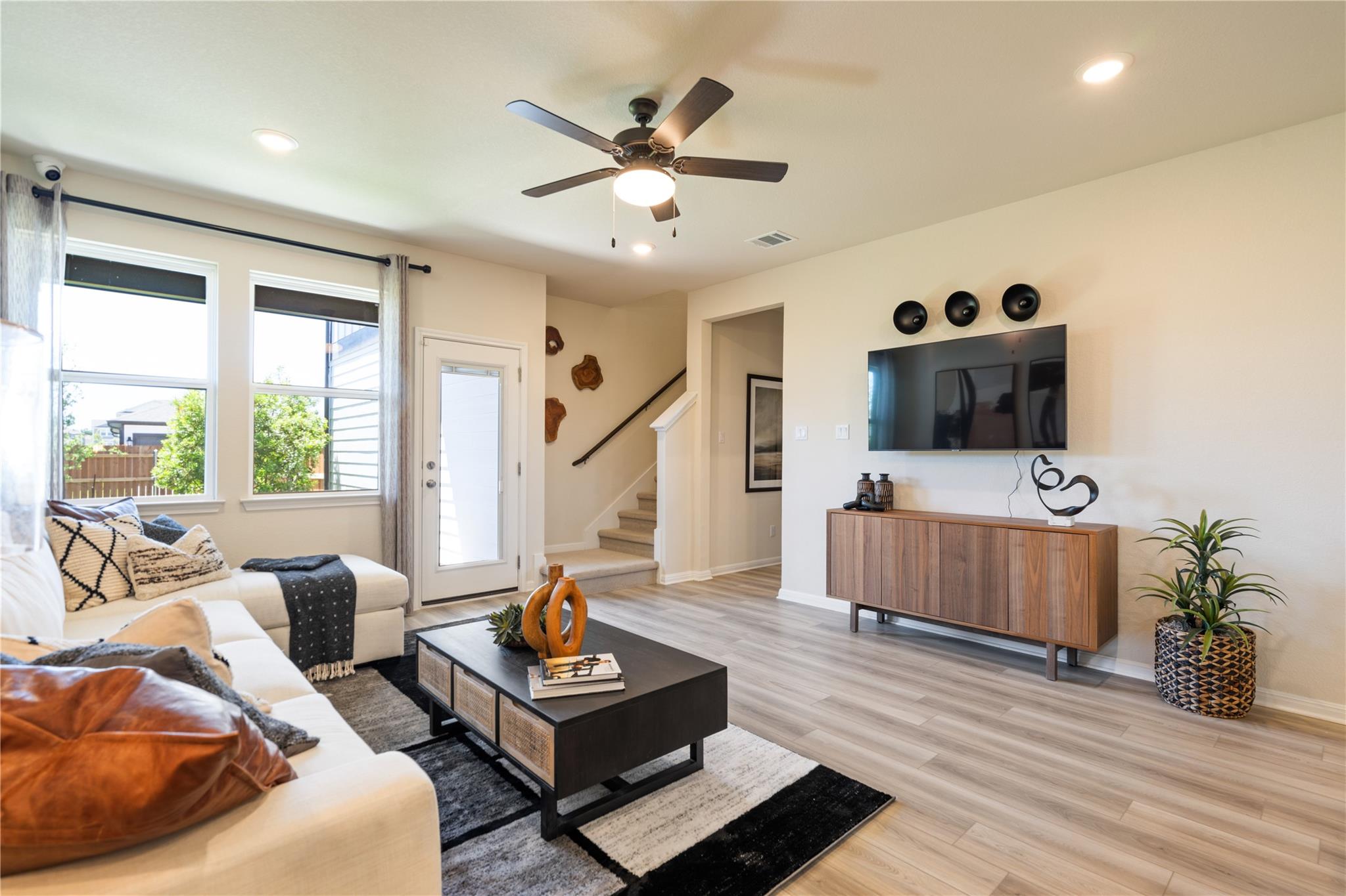 2428 Ekvall Dr, Round Rock, TX 78665