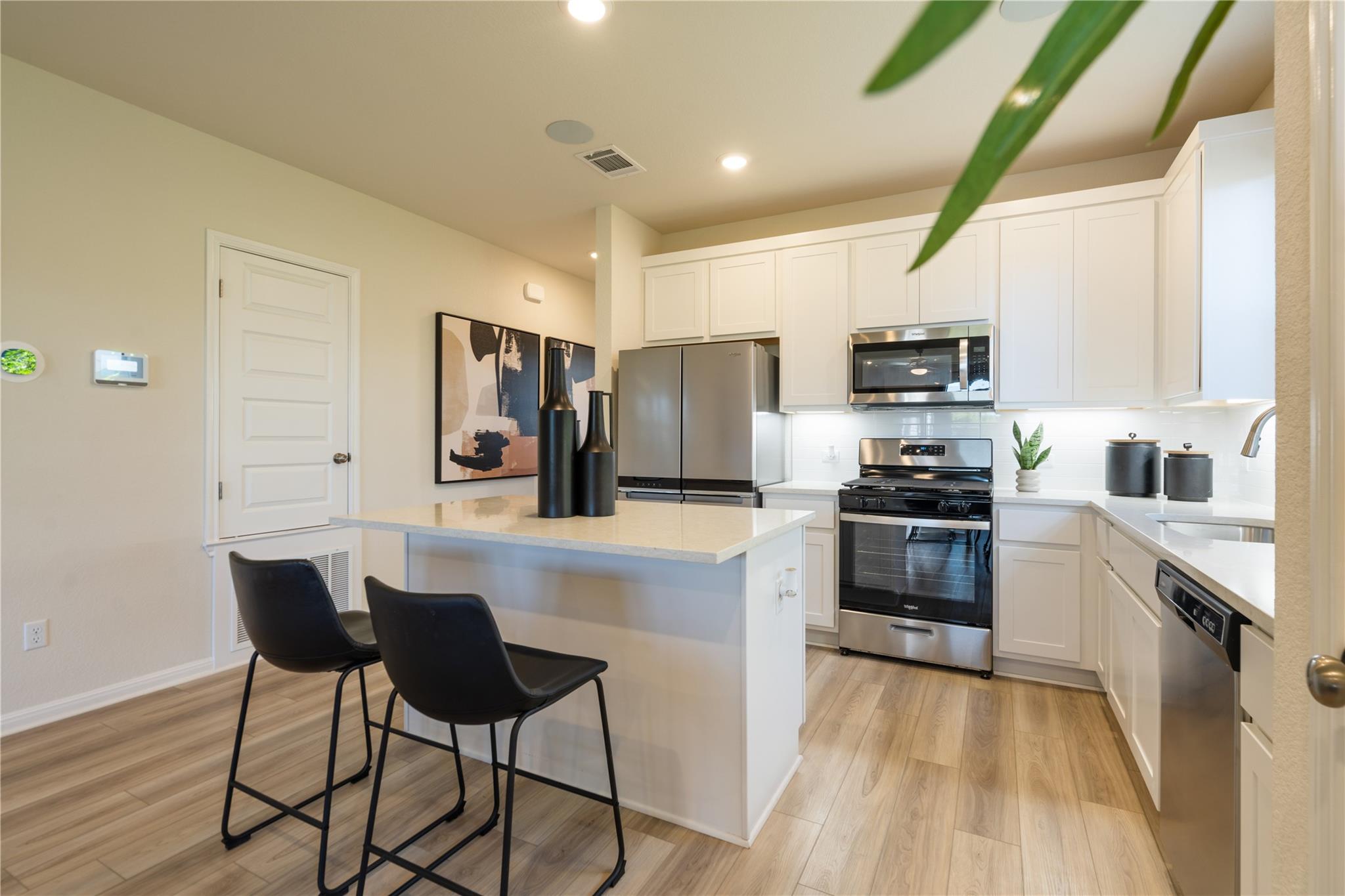 2428 Ekvall Dr, Round Rock, TX 78665