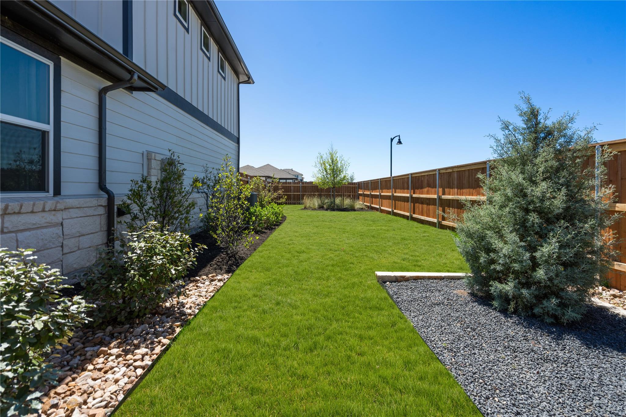 2428 Ekvall Dr, Round Rock, TX 78665