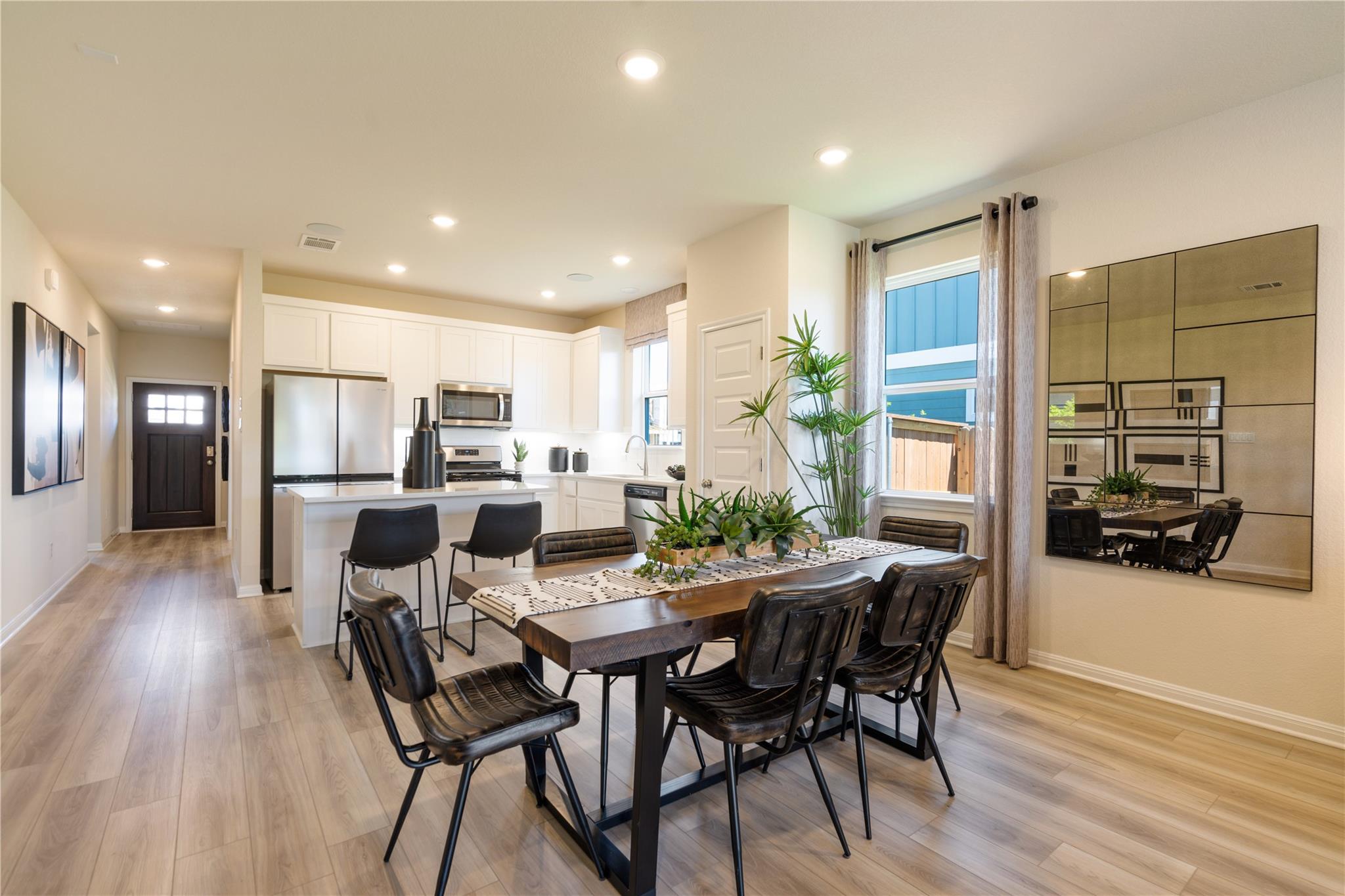 2428 Ekvall Dr, Round Rock, TX 78665