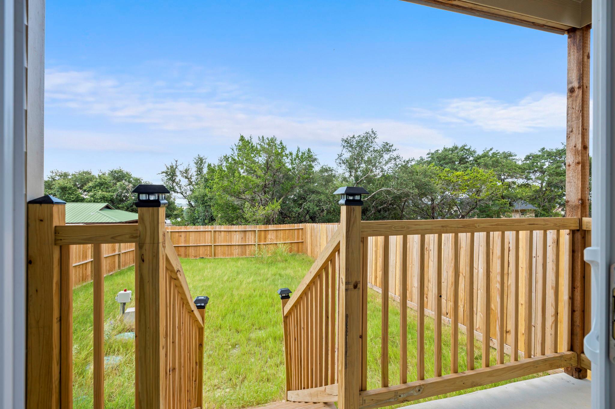 650 Canyon Circle Dr, Canyon Lake, TX 78133