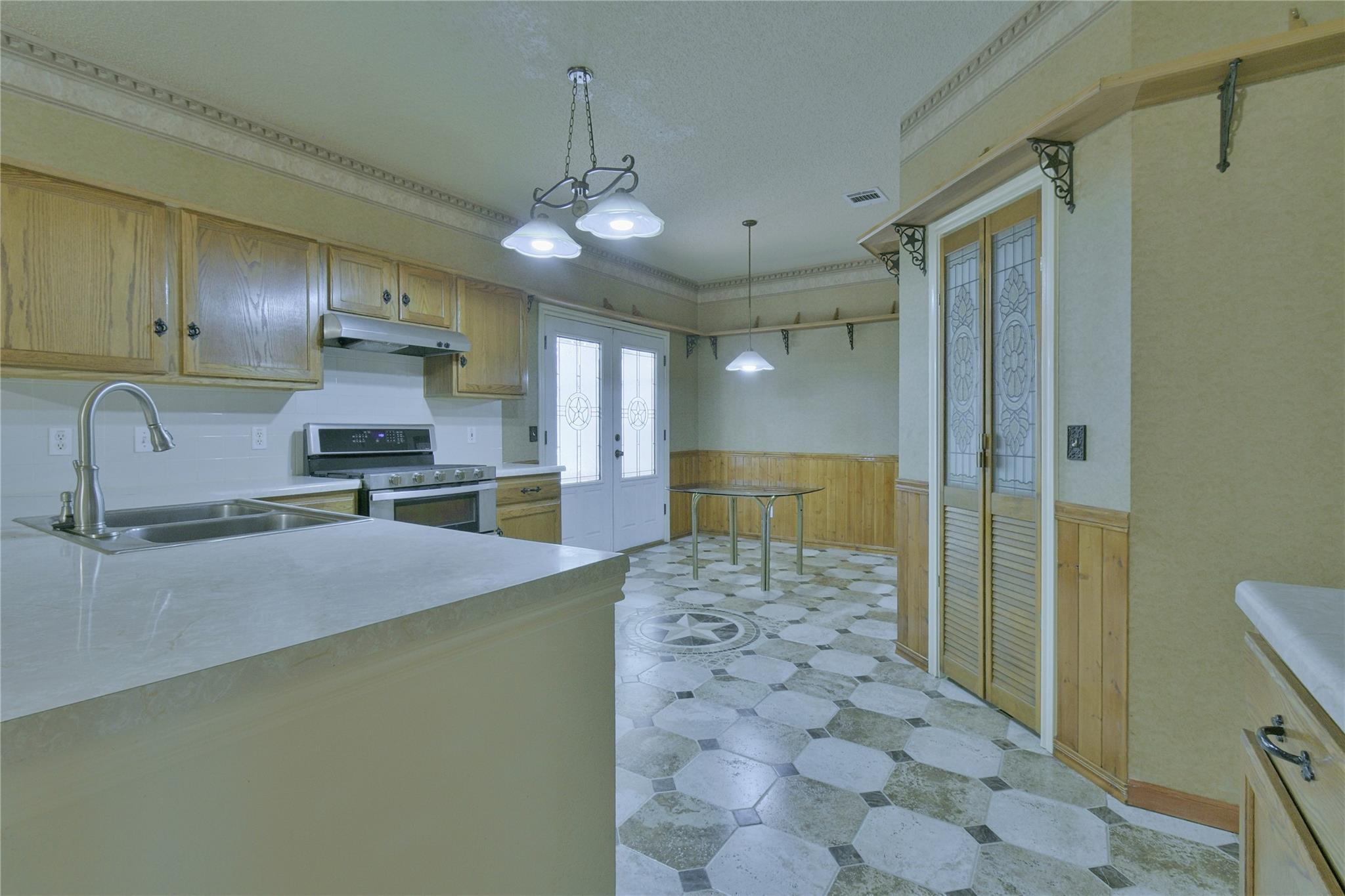 1662 Jerusalem Dr, Round Rock, TX 78664