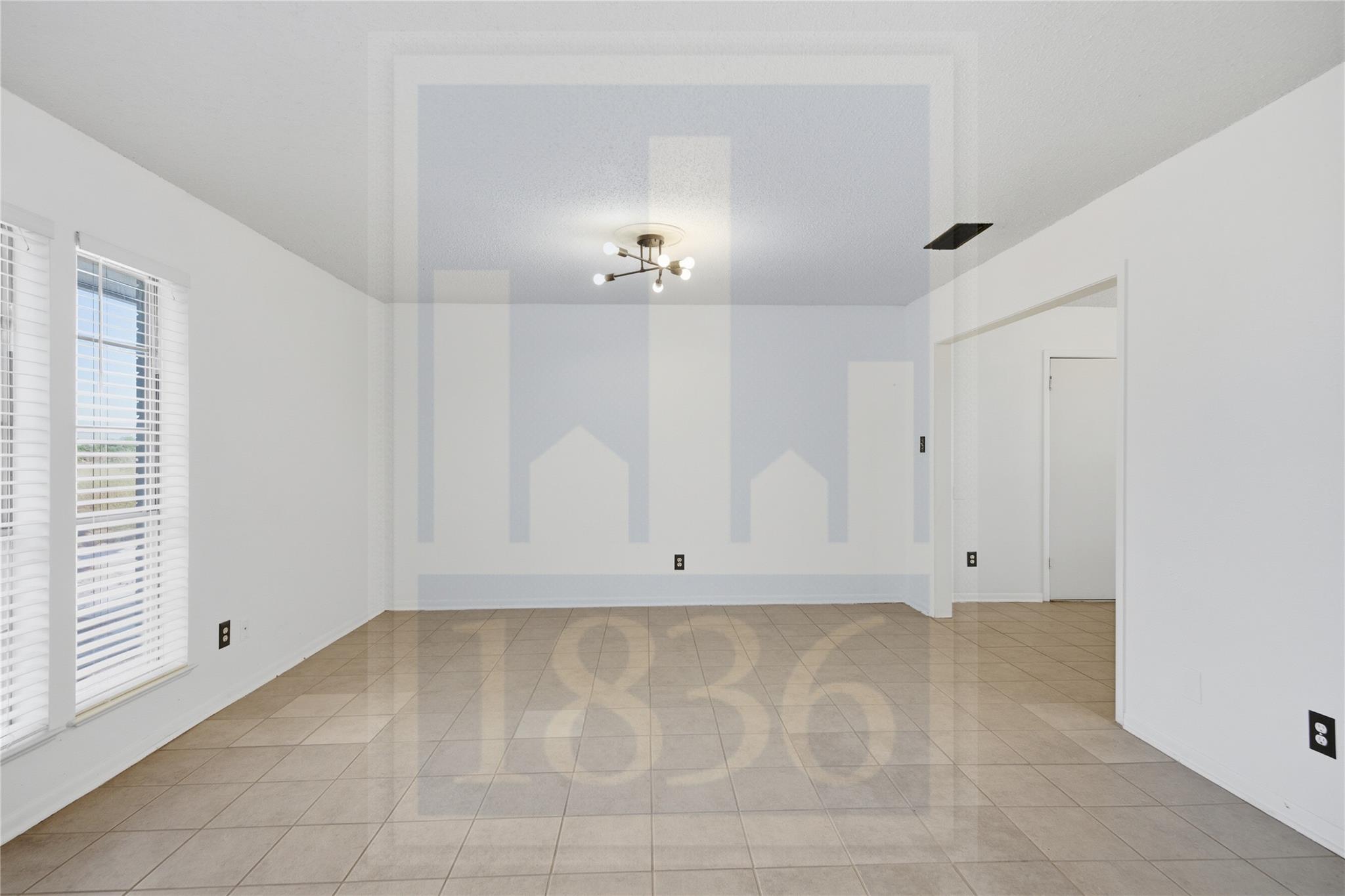 609 Carlos G Parker Blvd NW, Taylor, TX 76574