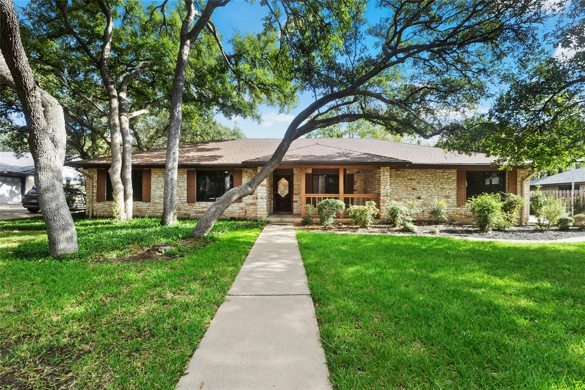 3502 Apache Forest Dr, Austin, TX 78739