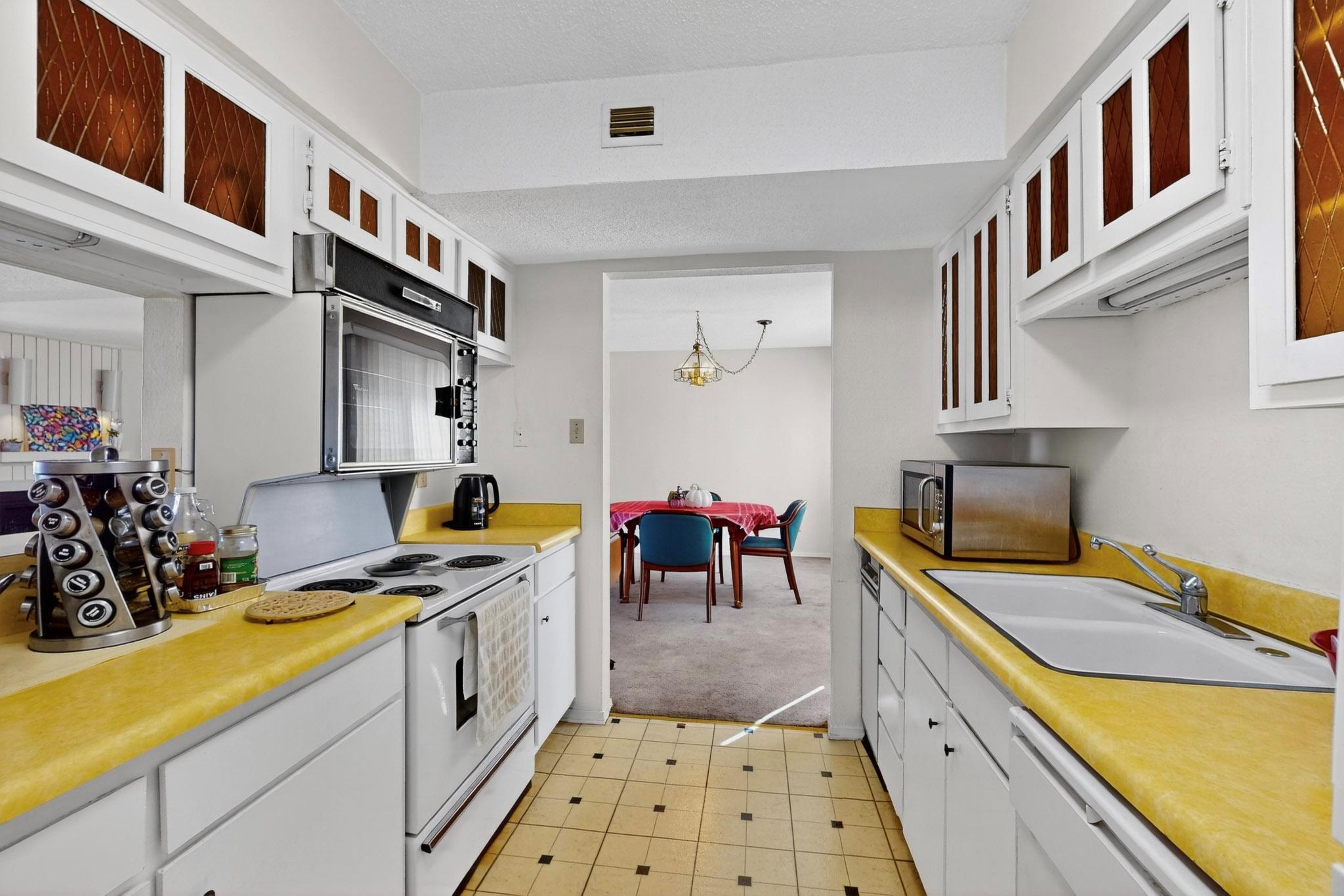 306 Out Yonder # 166, Horseshoe Bay, TX 78657