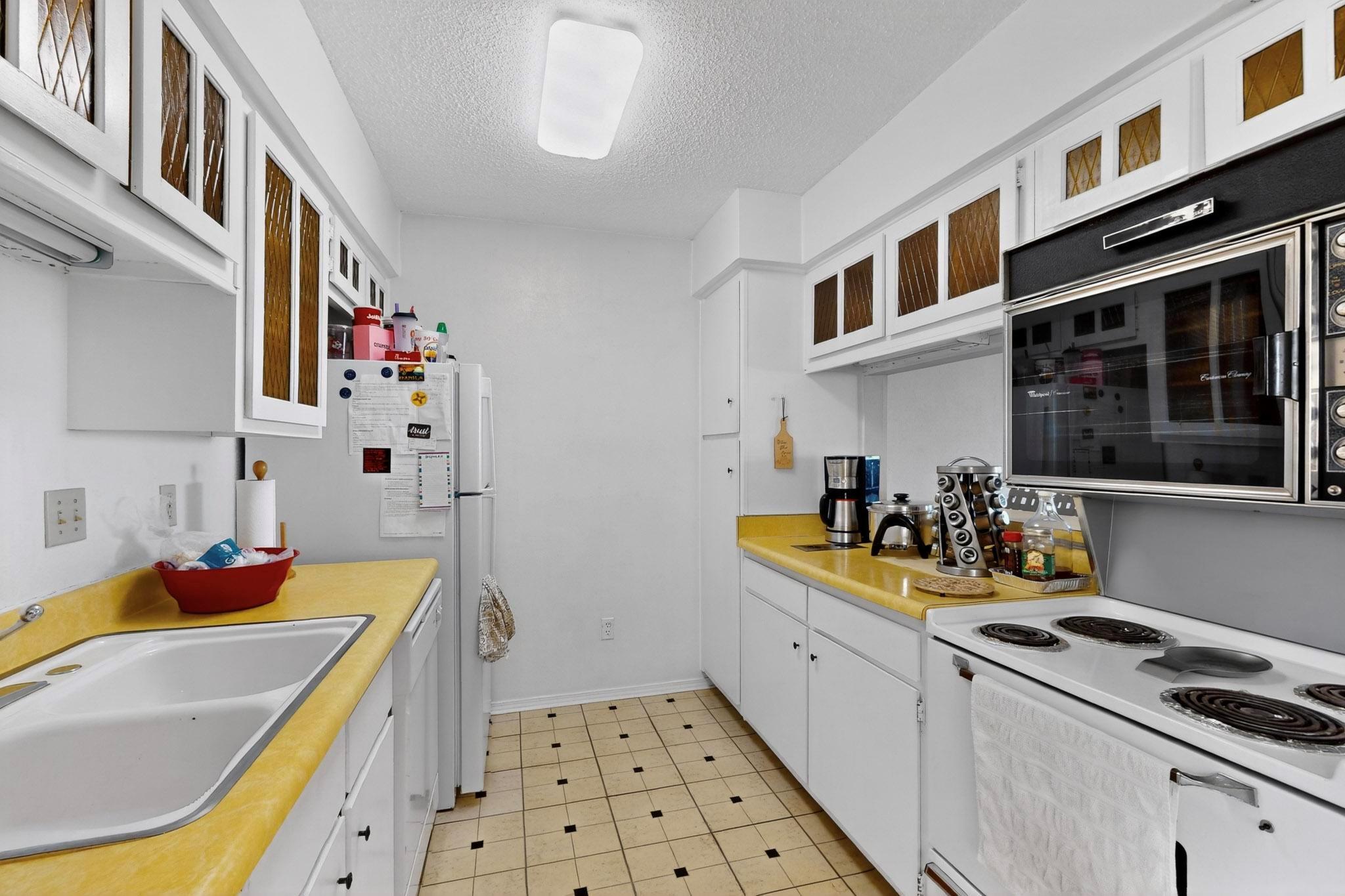 306 Out Yonder # 166, Horseshoe Bay, TX 78657