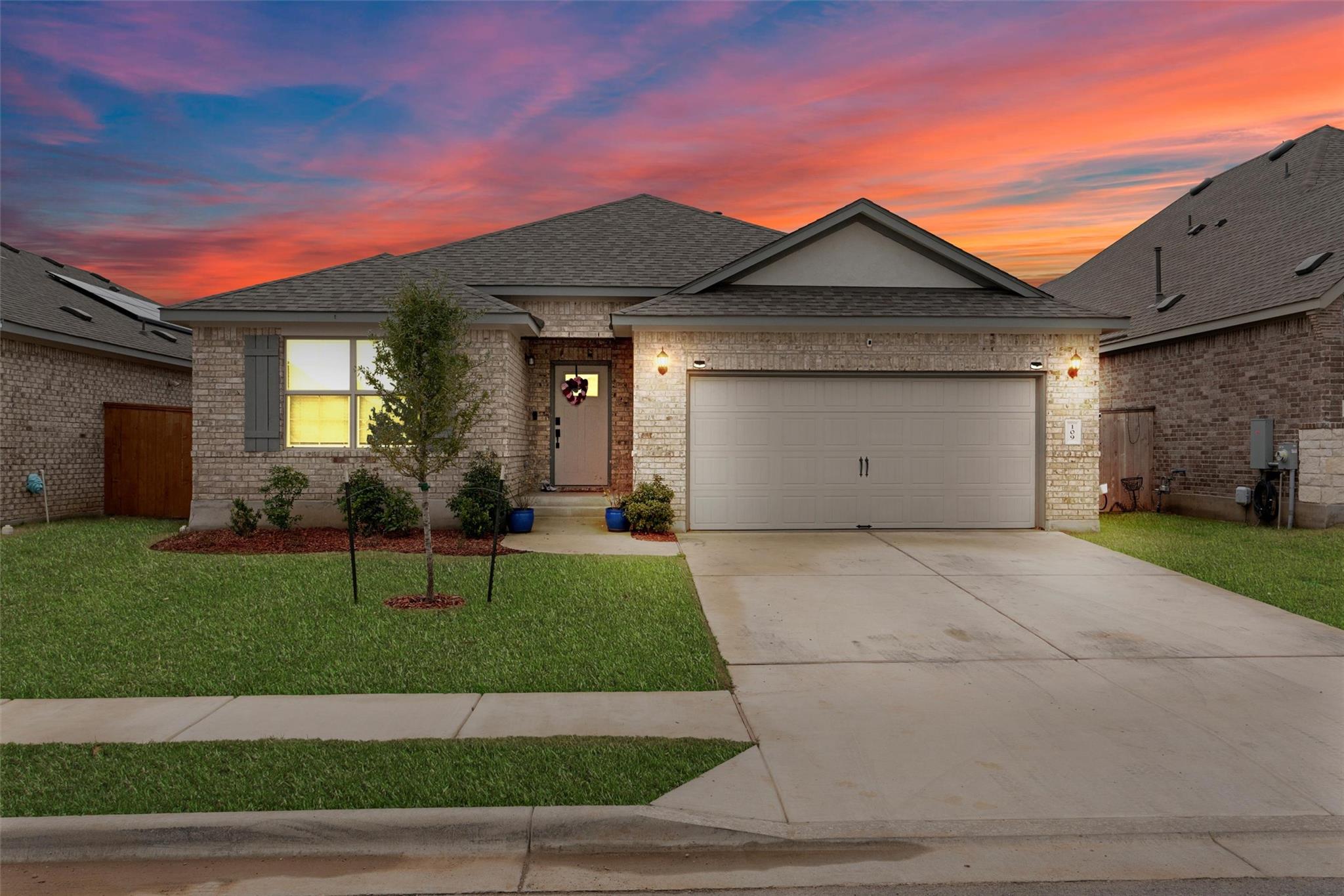109 Acacia Pass, Bastrop, TX 78602