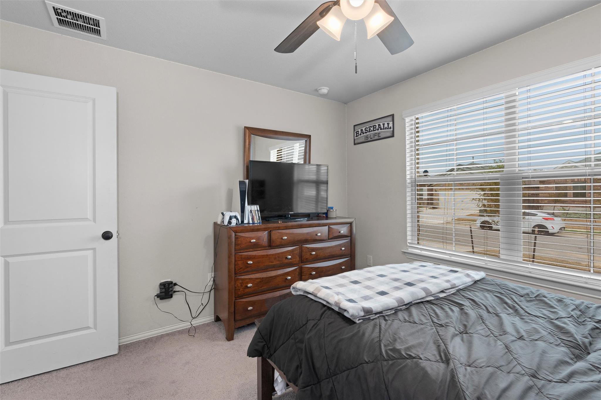 109 Acacia Pass, Bastrop, TX 78602