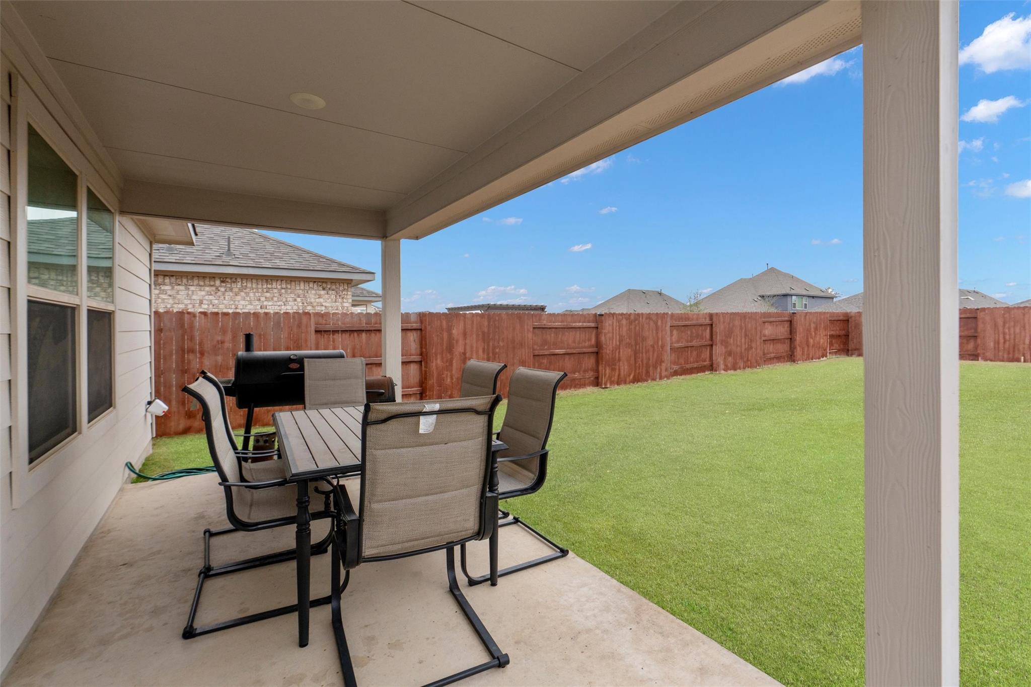 109 Acacia Pass, Bastrop, TX 78602