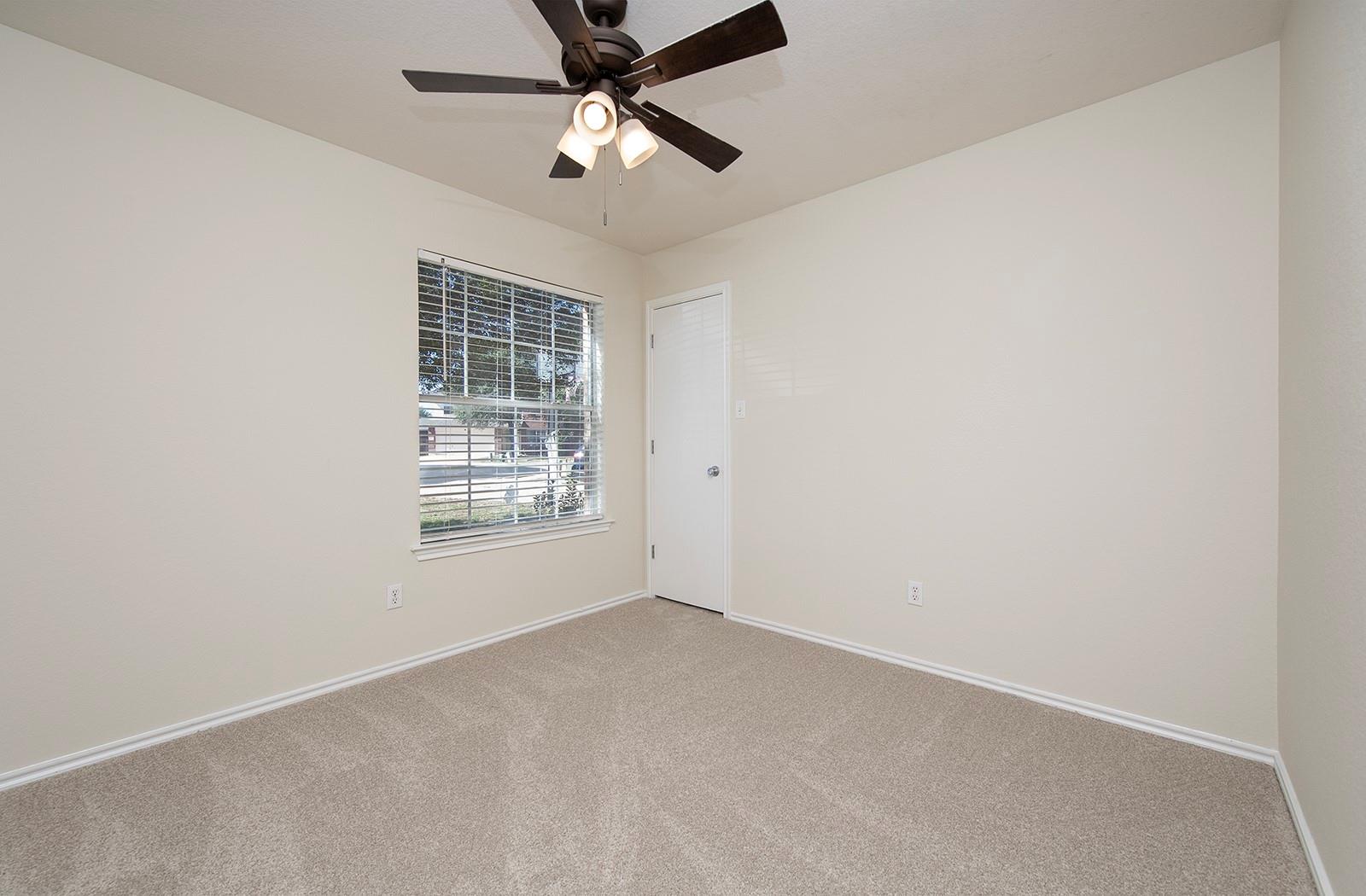 1004 Bluff Meadow Cv, Georgetown, TX 78626