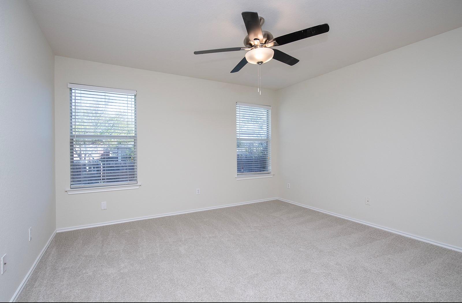 1004 Bluff Meadow Cv, Georgetown, TX 78626