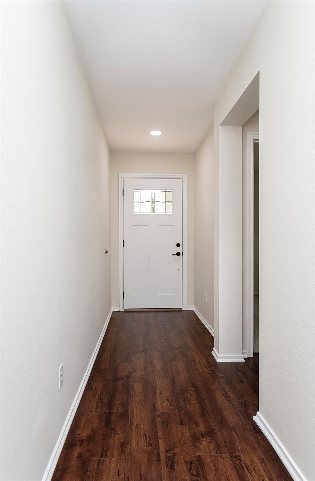 1004 Bluff Meadow Cv, Georgetown, TX 78626