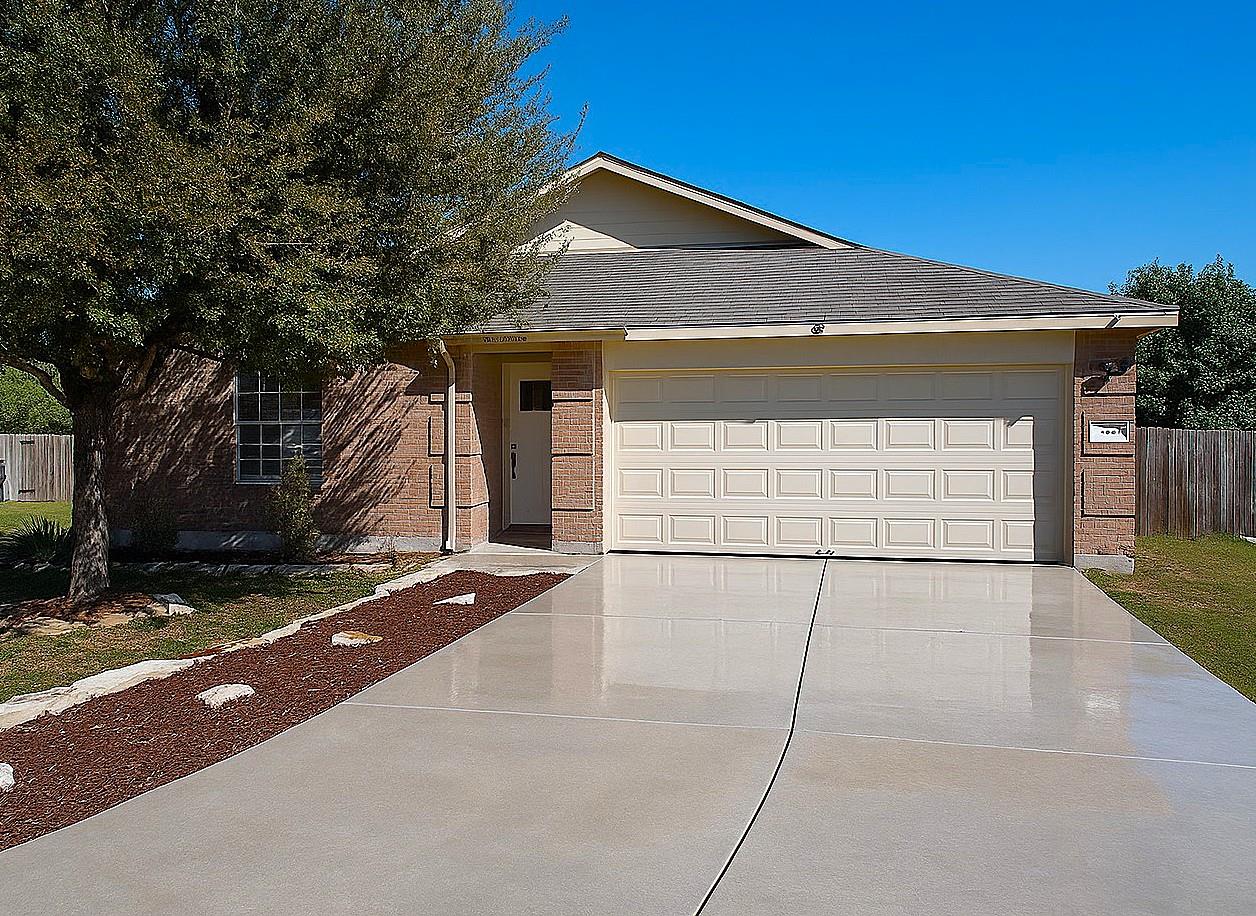 1004 Bluff Meadow Cv, Georgetown, TX 78626