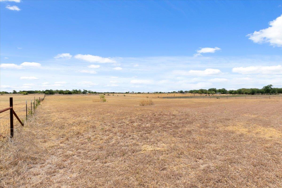 1325 County Road 269, Oglesby, TX 76561