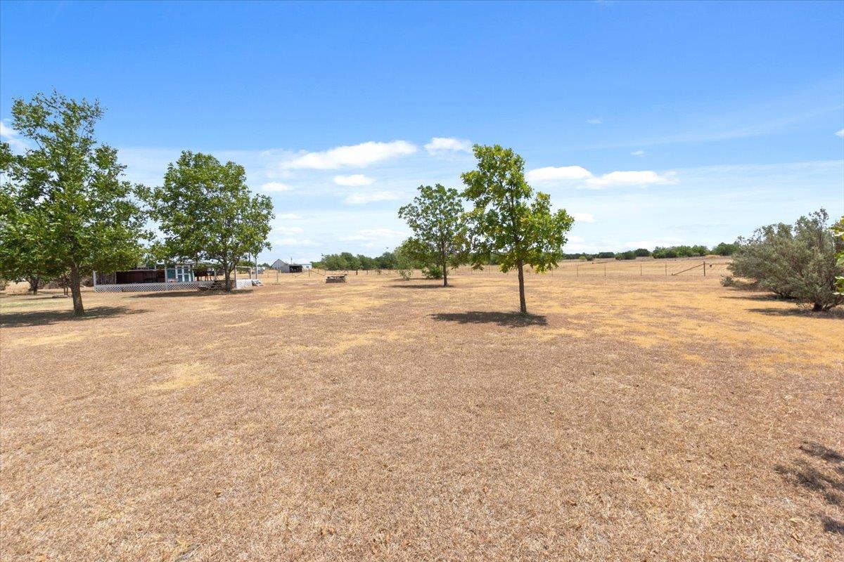 1325 County Road 269, Oglesby, TX 76561