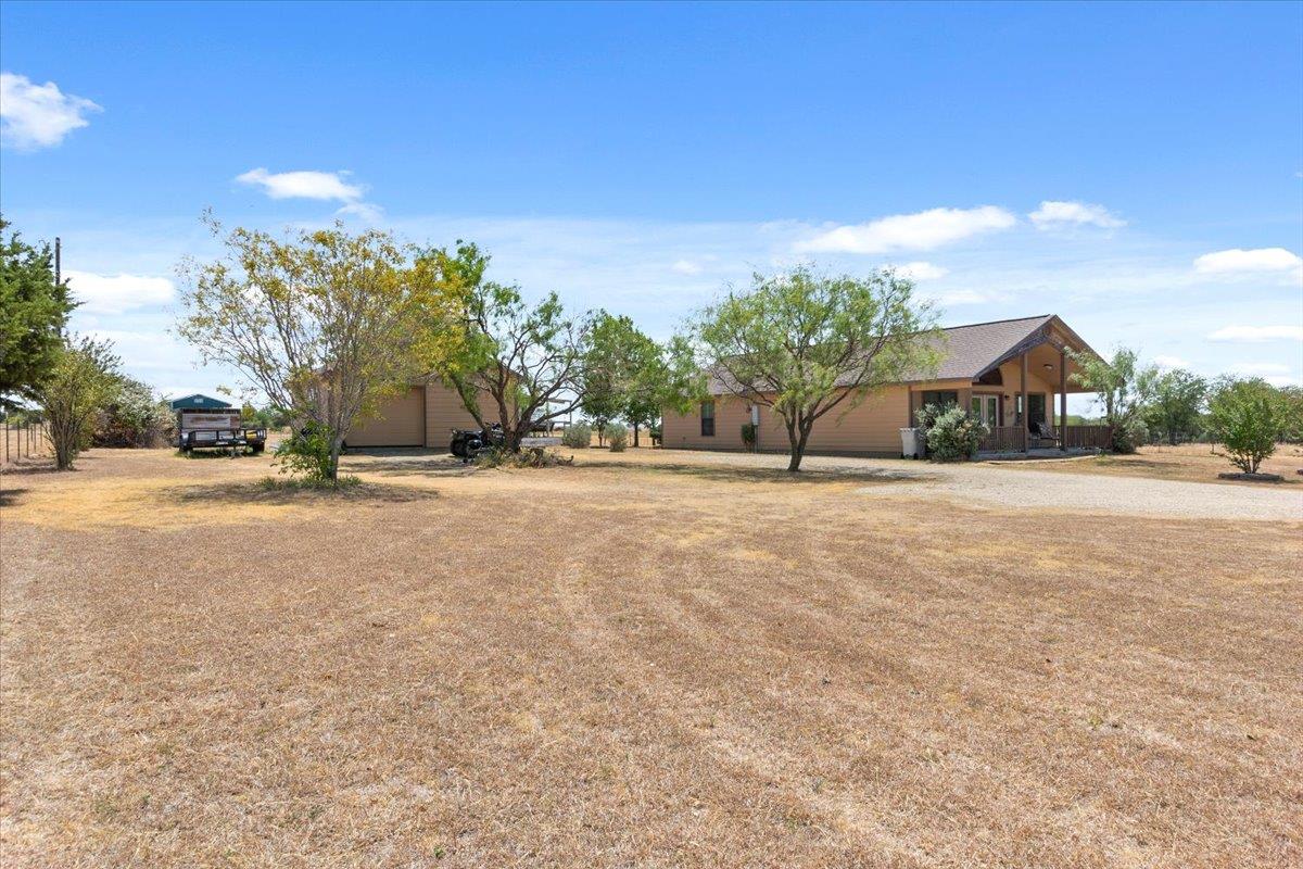 1325 County Road 269, Oglesby, TX 76561