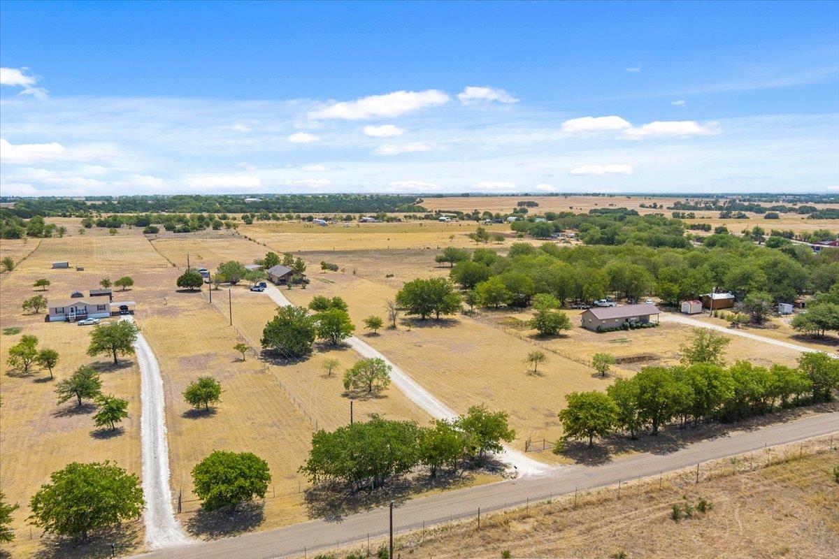 1325 County Road 269, Oglesby, TX 76561