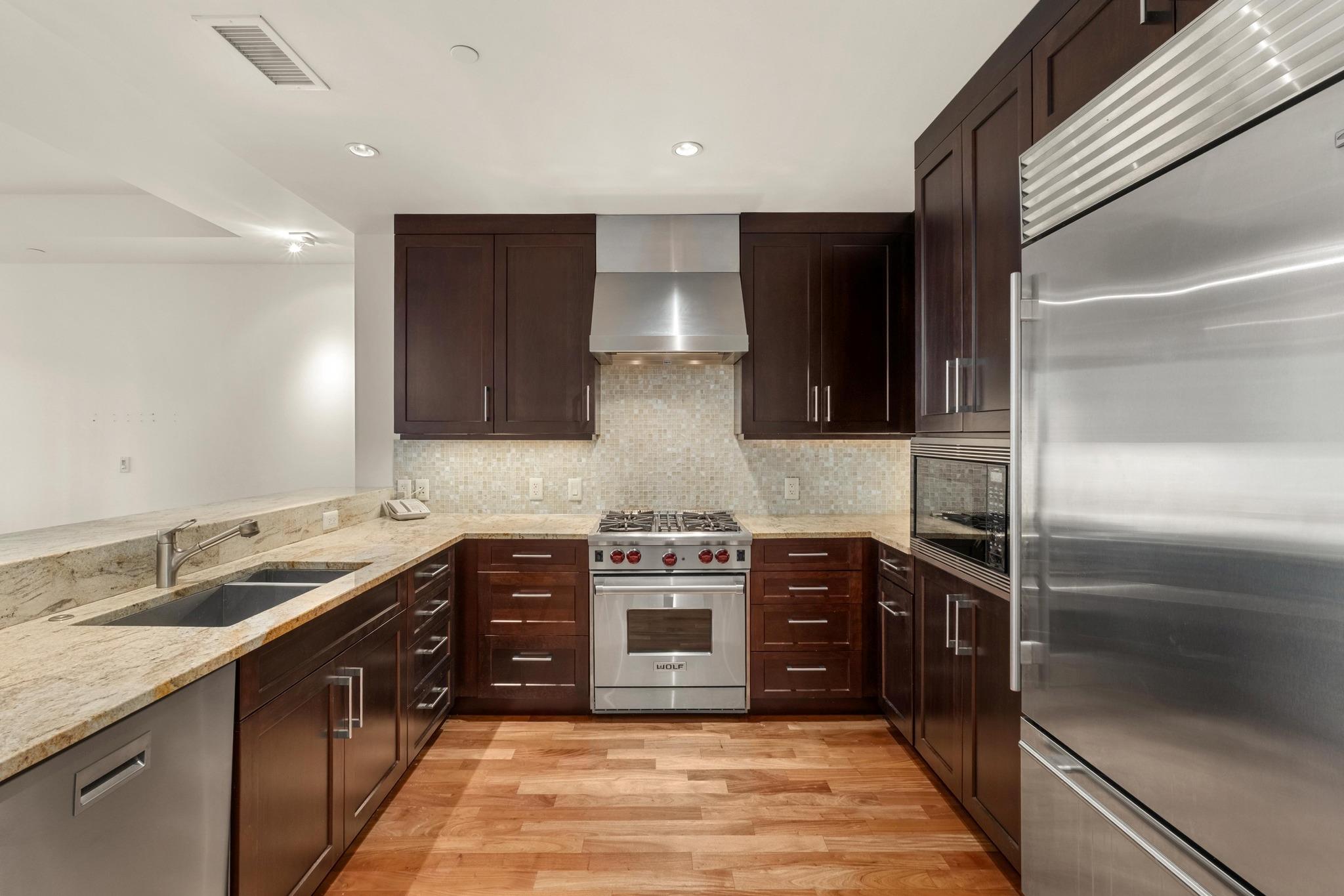 98 San Jacinto Blvd # 904, Austin, TX 78701