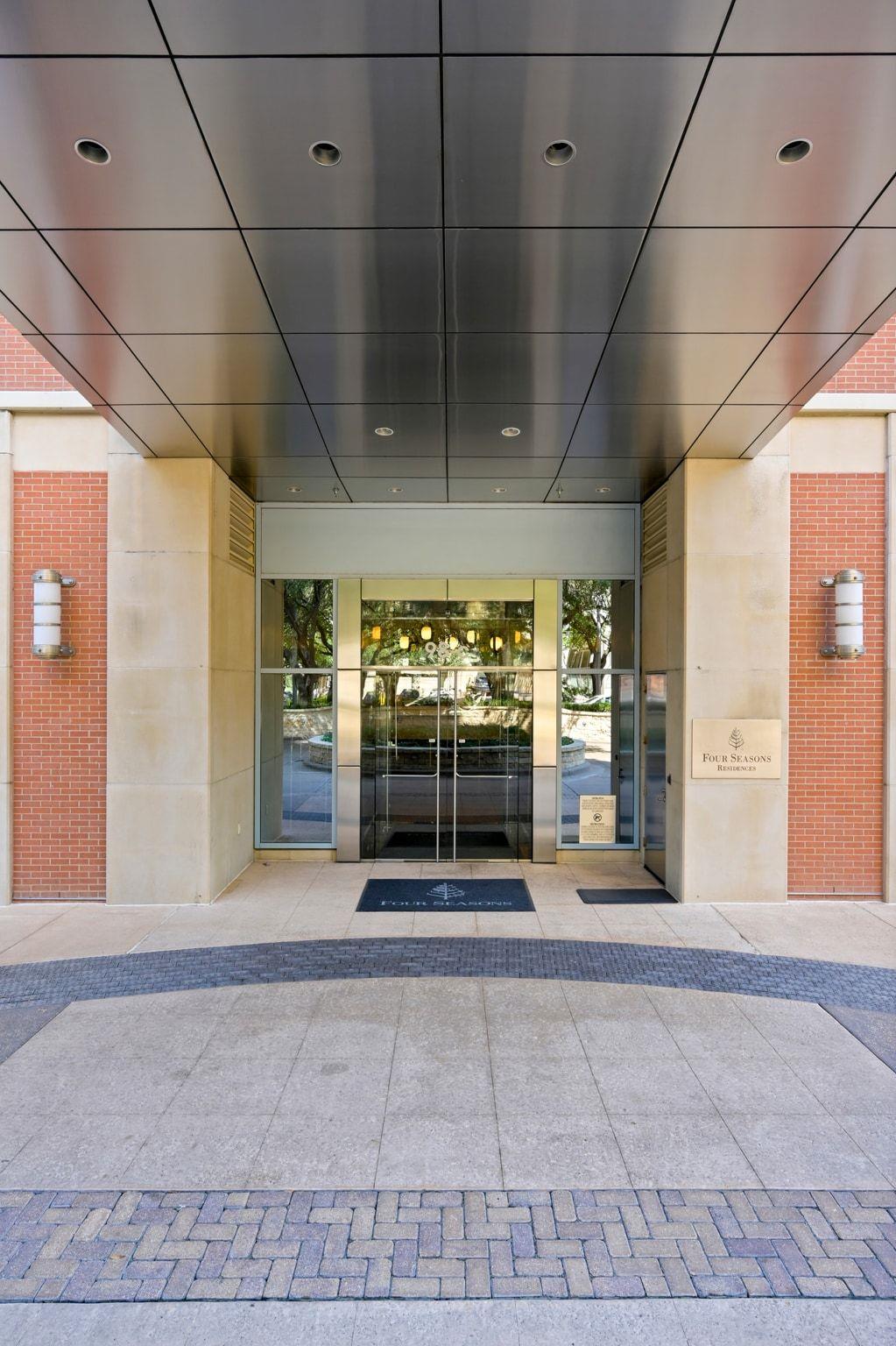 98 San Jacinto Blvd # 904, Austin, TX 78701