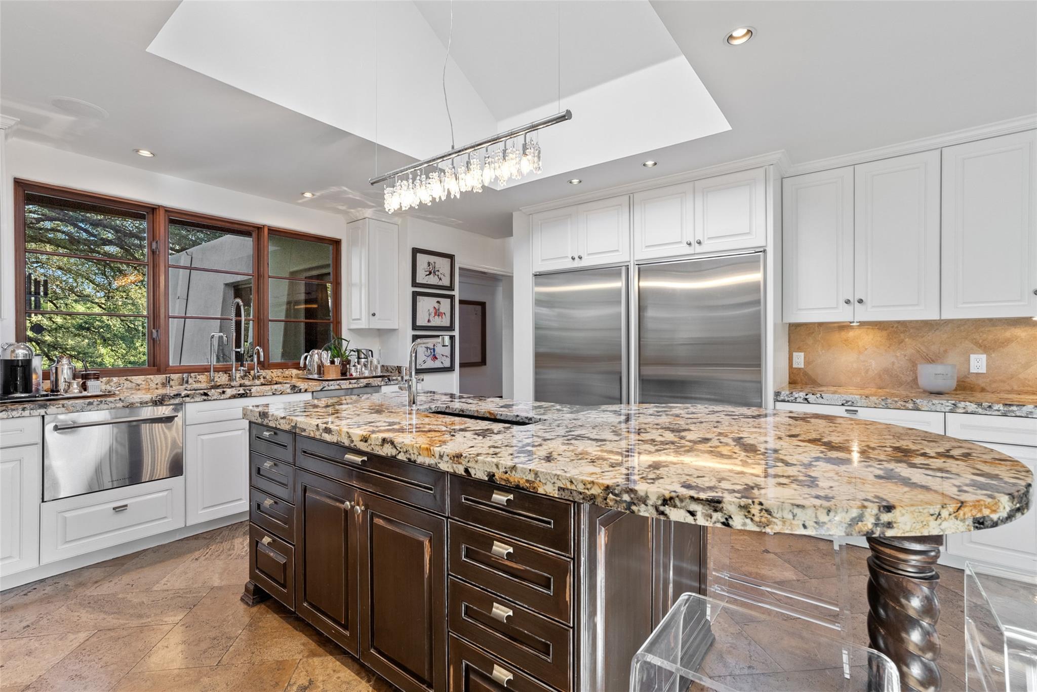 429 Sunfish St, Lakeway, TX 78734