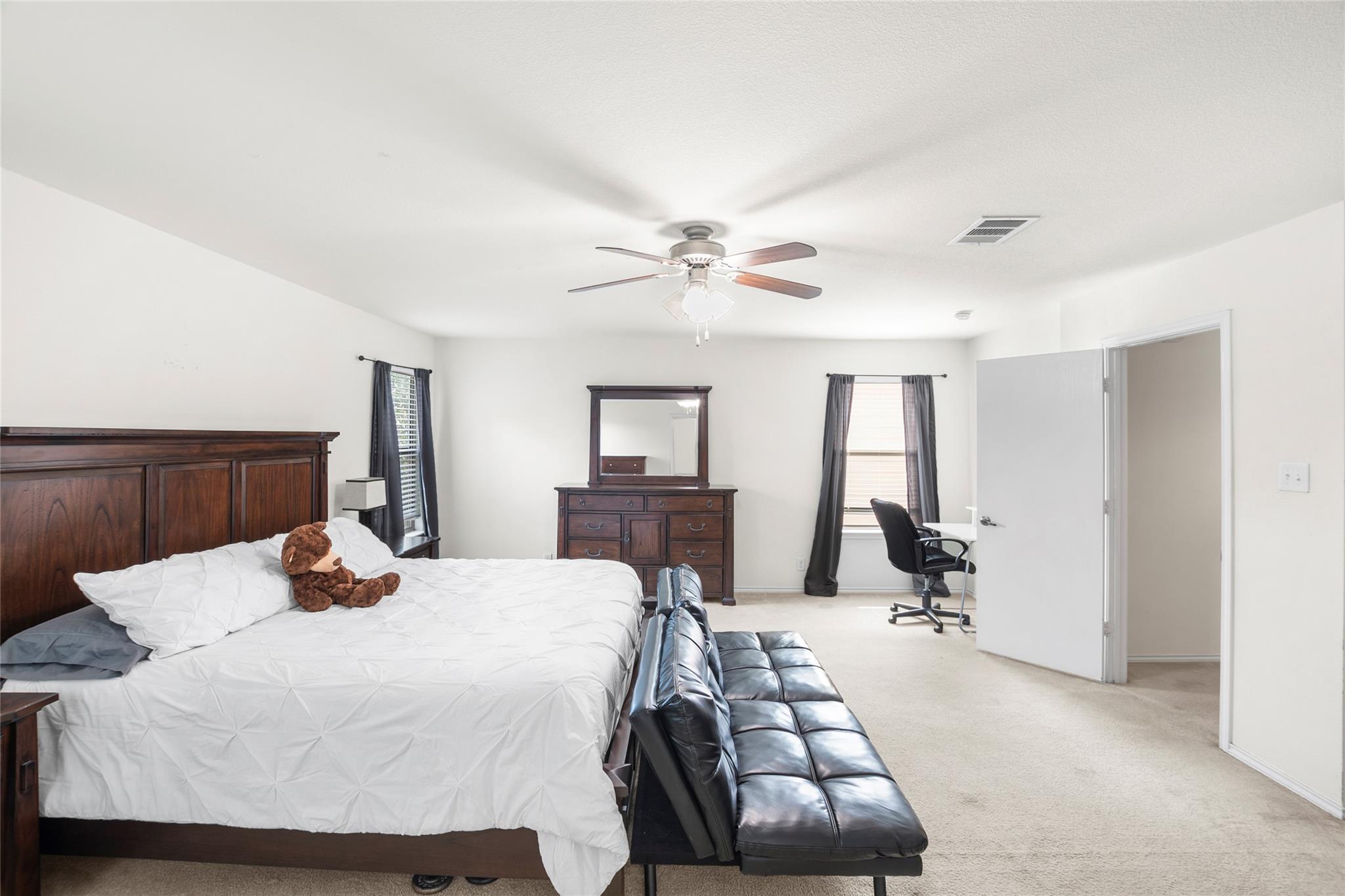 6732 Derby Downs Dr, Austin, TX 78747