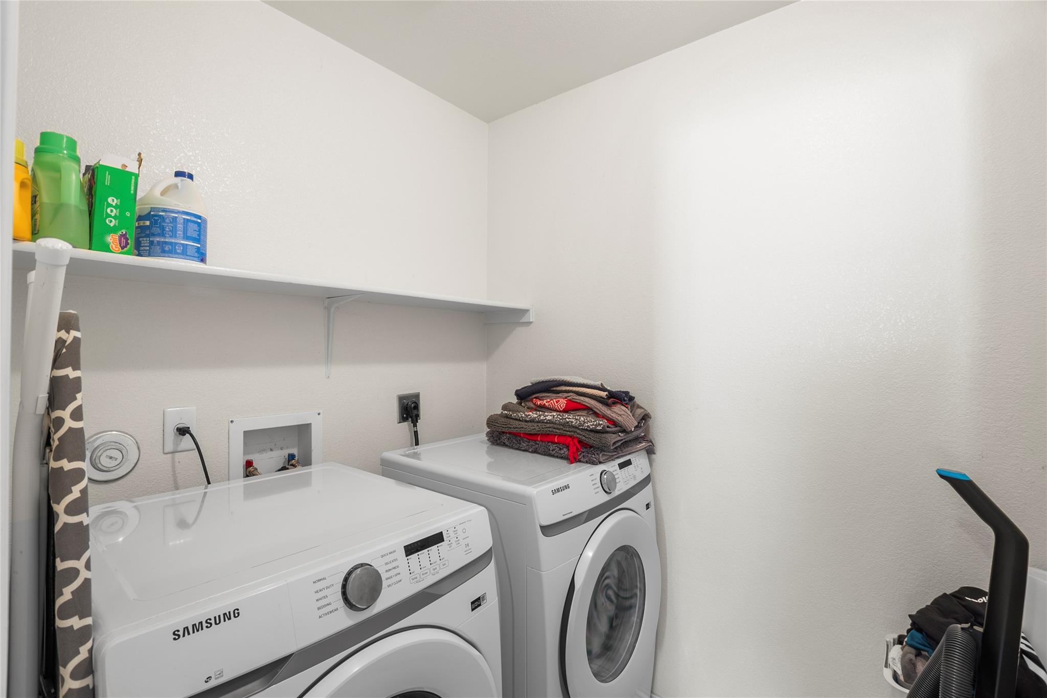 6732 Derby Downs Dr, Austin, TX 78747