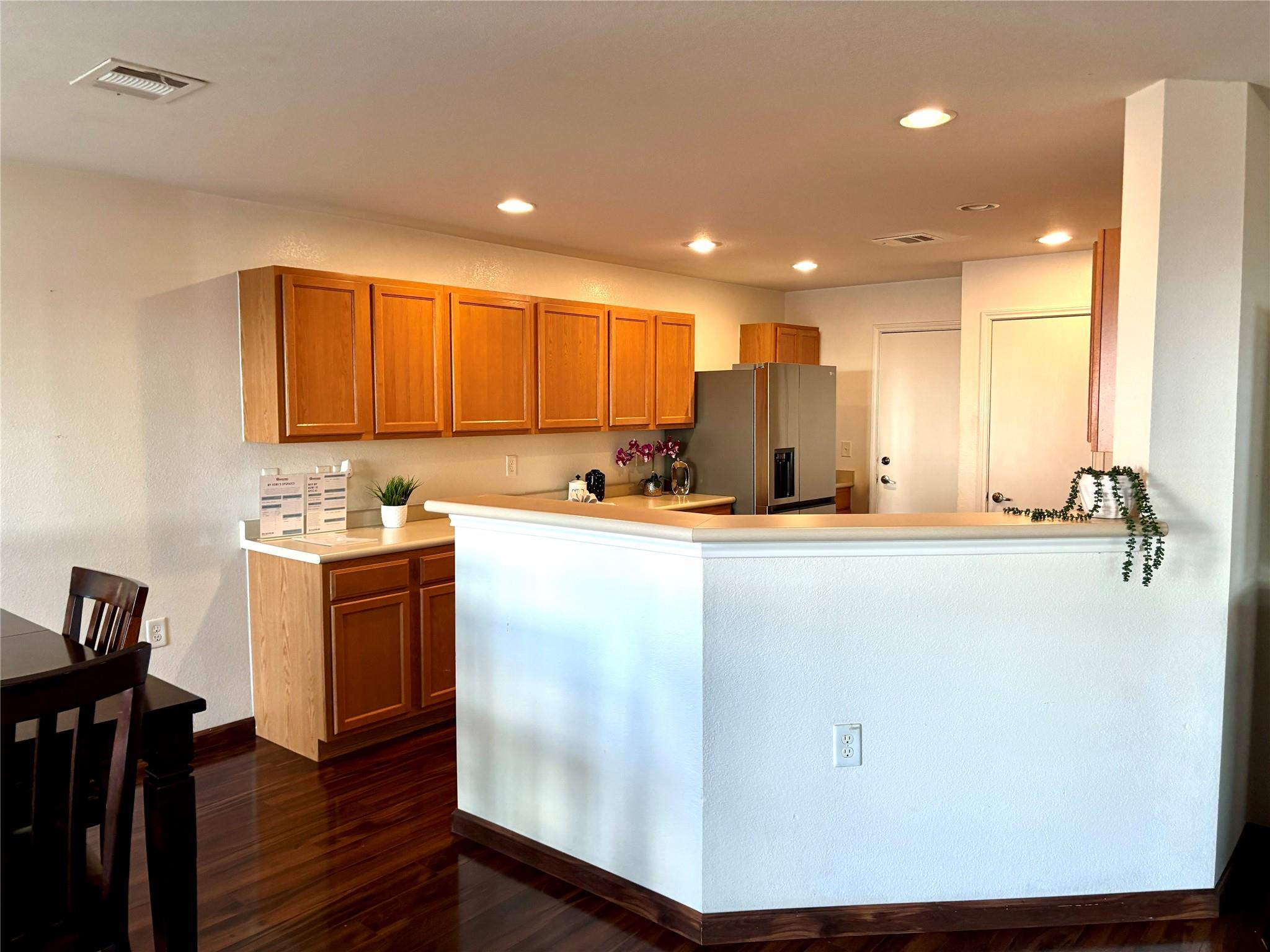 6732 Derby Downs Dr, Austin, TX 78747