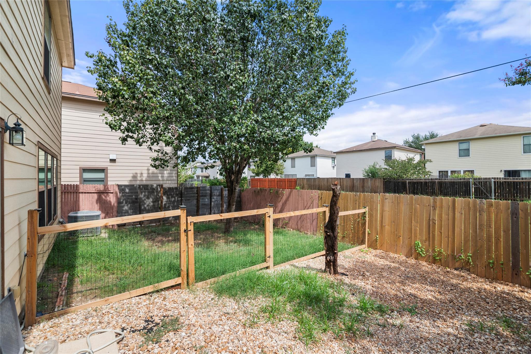 6732 Derby Downs Dr, Austin, TX 78747