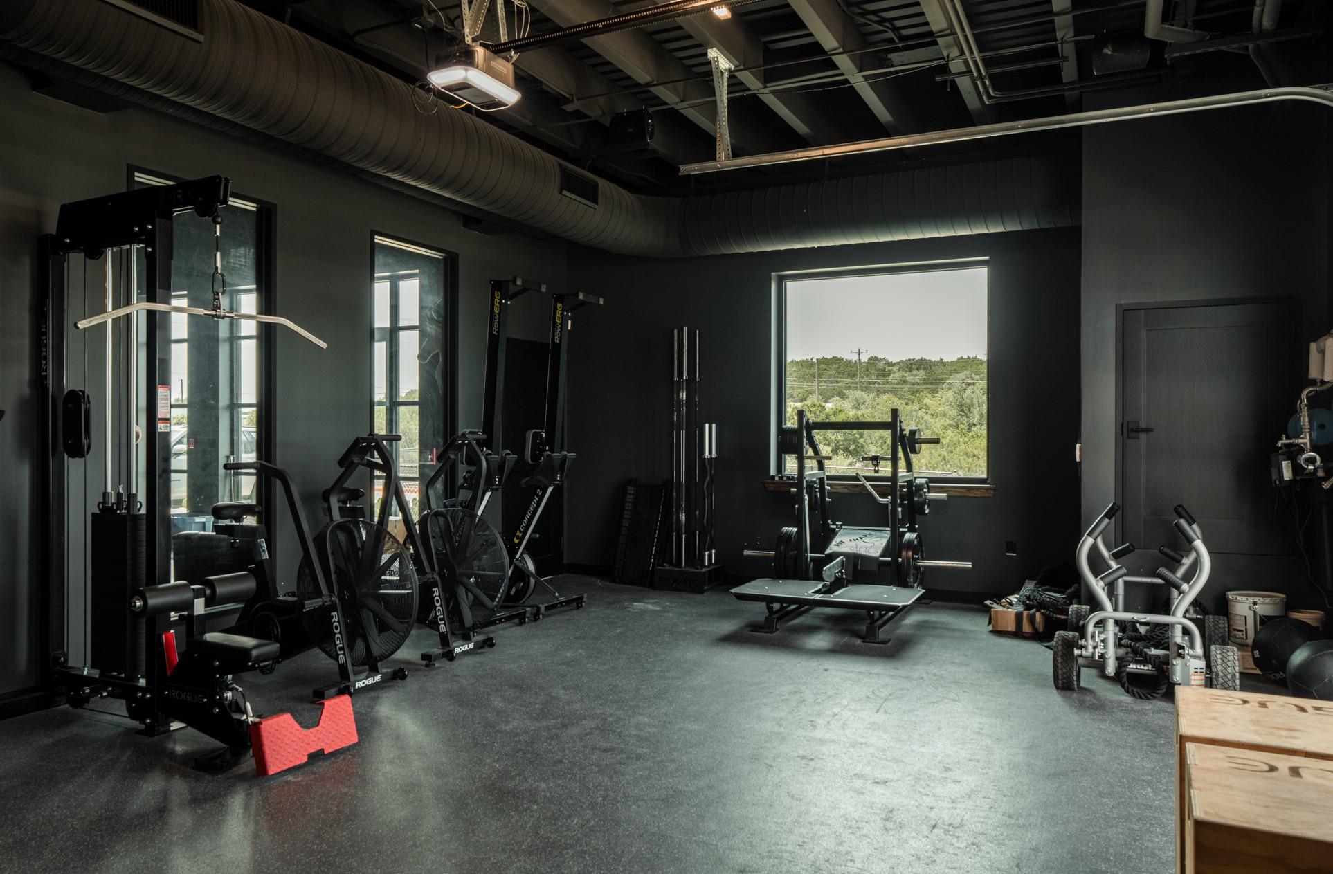 195 American Way, Dripping Springs, TX 78620