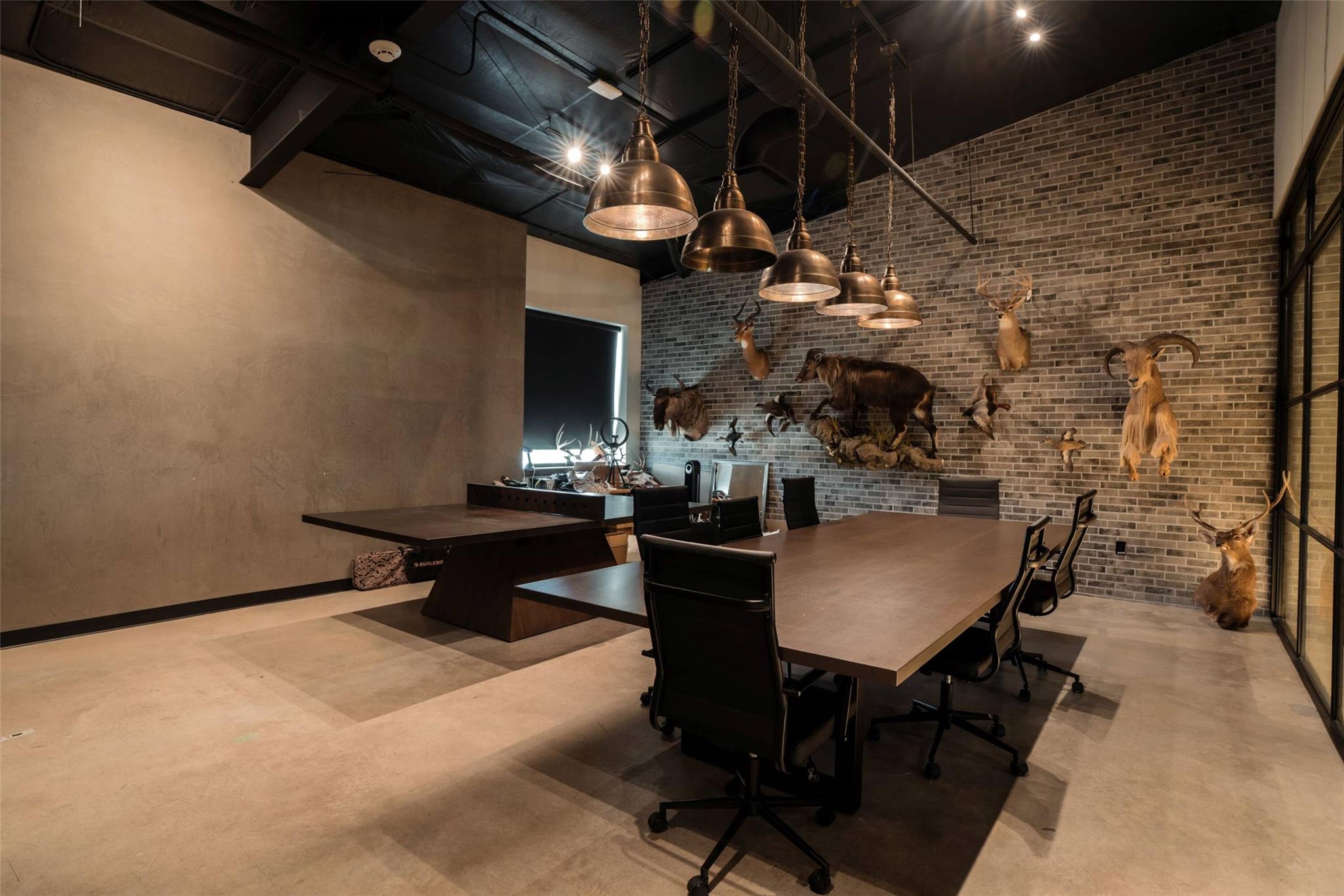 195 American Way, Dripping Springs, TX 78620