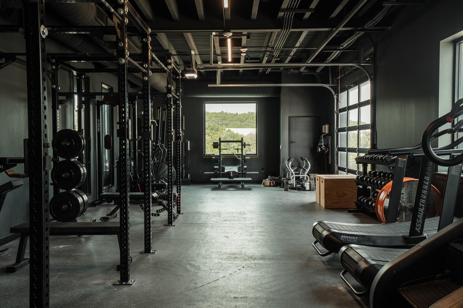 195 American Way, Dripping Springs, TX 78620